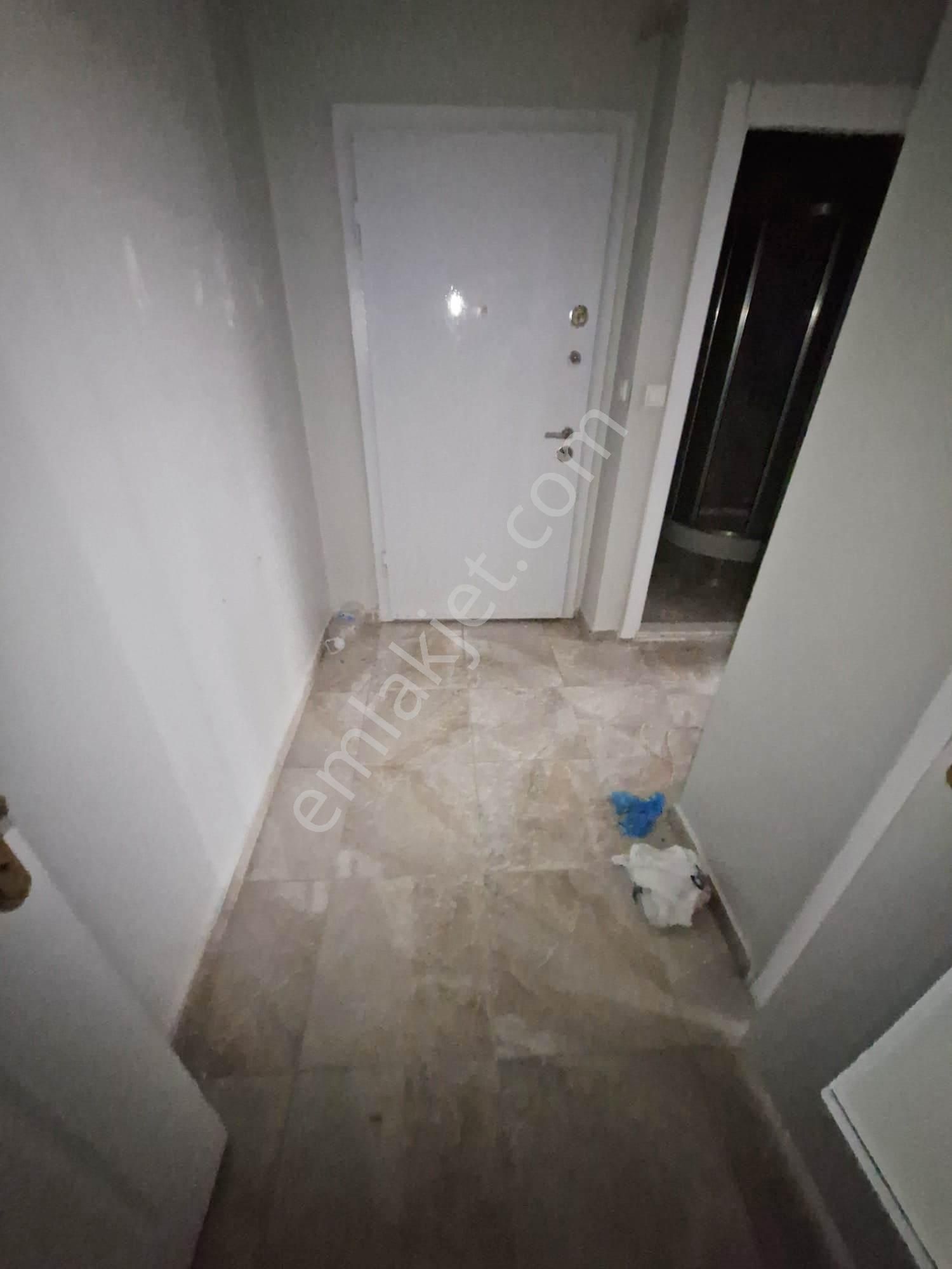 Fatih Emlaktan Mevlana Cami Yakını Kiralık 2+1 Amerikan Mutfak Yüksek Giriş - Görsel 12