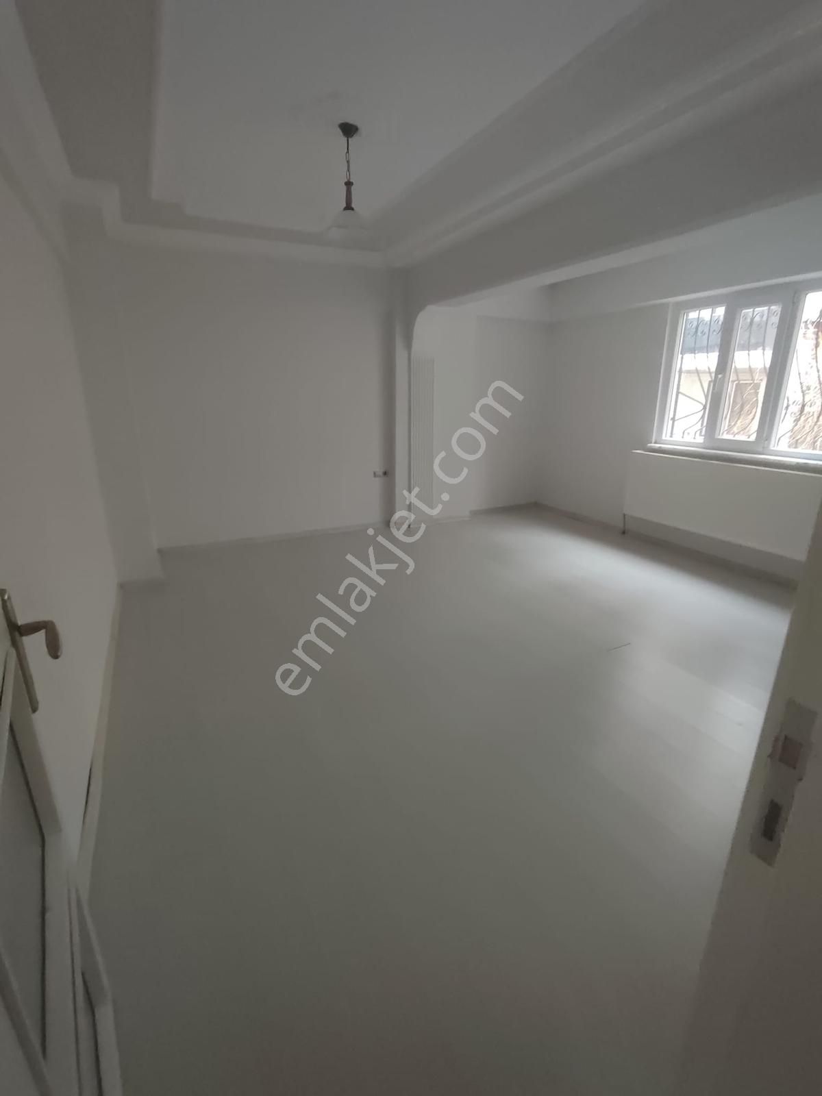 Kaan Emlaktan 15 Mayısta Yeni Binada 3+1 Satılık Daire - Görsel 7