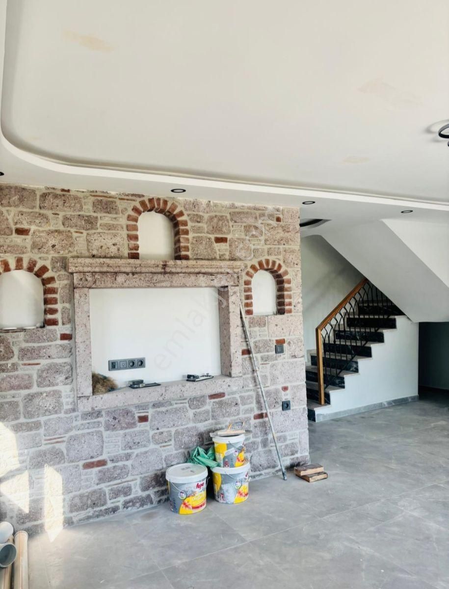 Taş Emlak'tan Taş Mimarili 4+1 Sıfır Villa - Görsel 11