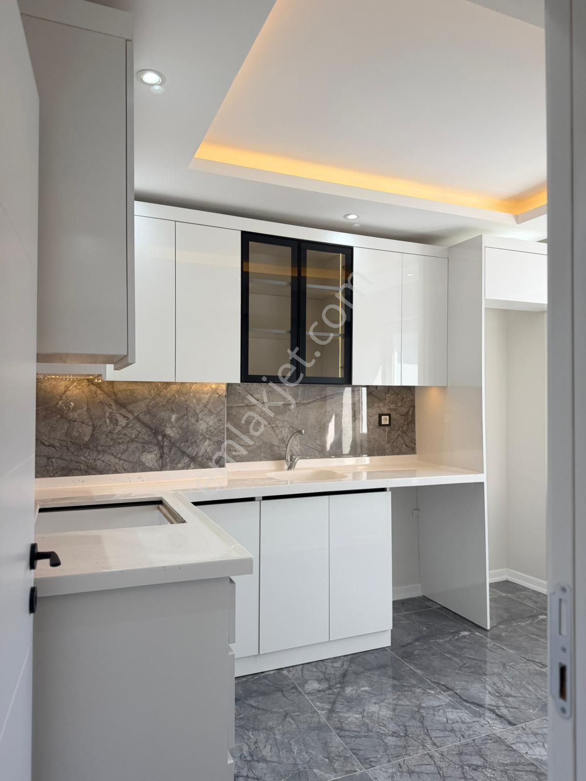 🏡alaybey Mahallesi 🏡 ✅2+1 95m2 5 Katlının 5 Katı ❇️kapalı Mutfak Petek Kombili - Görsel 14