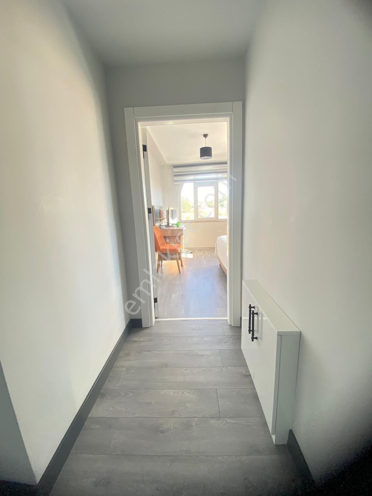 Tekirdağ Çerkezköy Ambardere'de 5+2 Havuzlu Acil Satılık Villa - Görsel 8