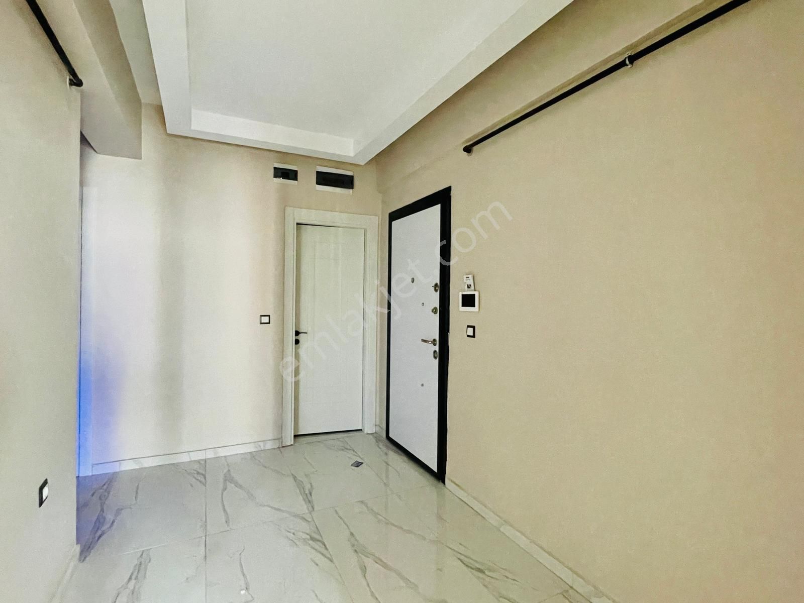 İldem'de 2+1 Sıfır Ayarında Hastane Projesi Yanı Lüks Daire - Görsel 5