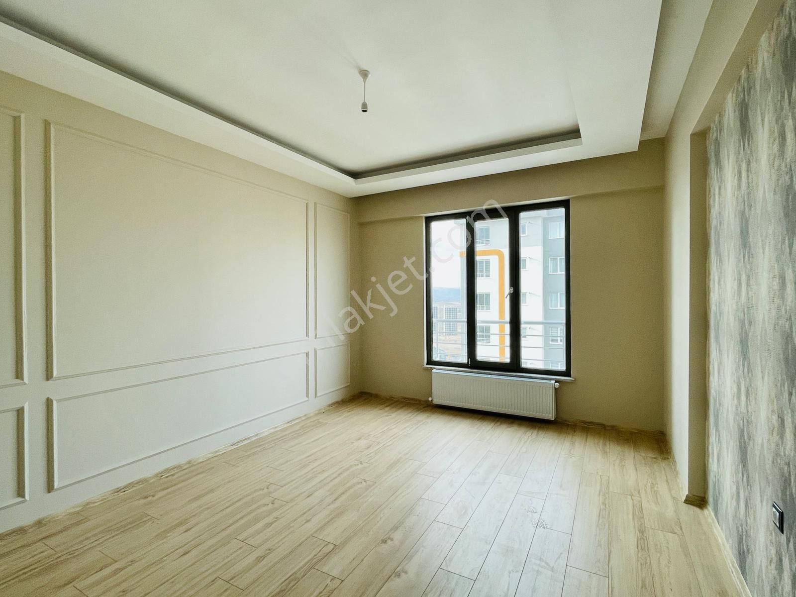 İldem'de 2+1 Sıfır Ayarında Hastane Projesi Yanı Lüks Daire - Görsel 11