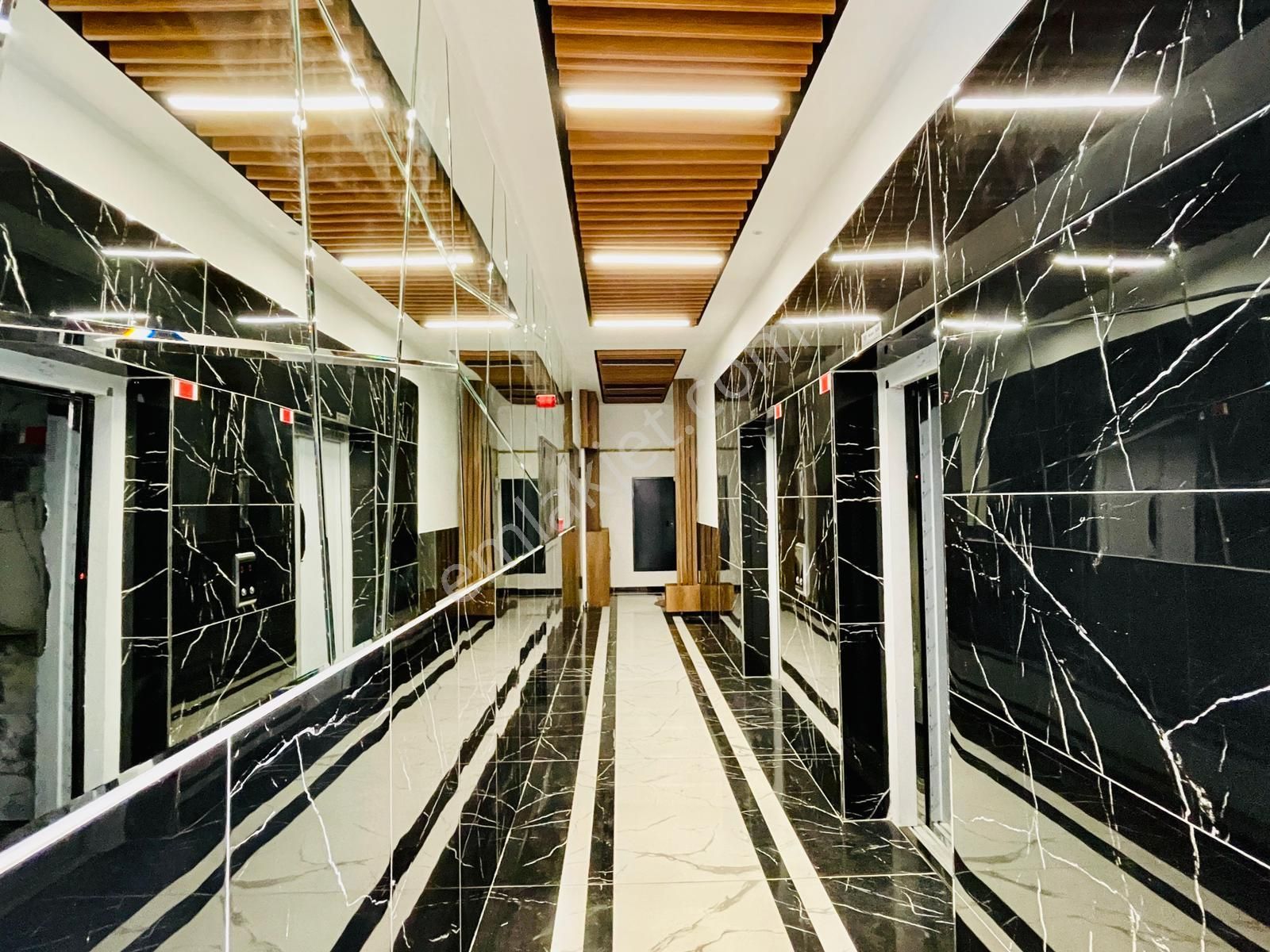 İldem'de 2+1 Sıfır Ayarında Hastane Projesi Yanı Lüks Daire - Görsel 14