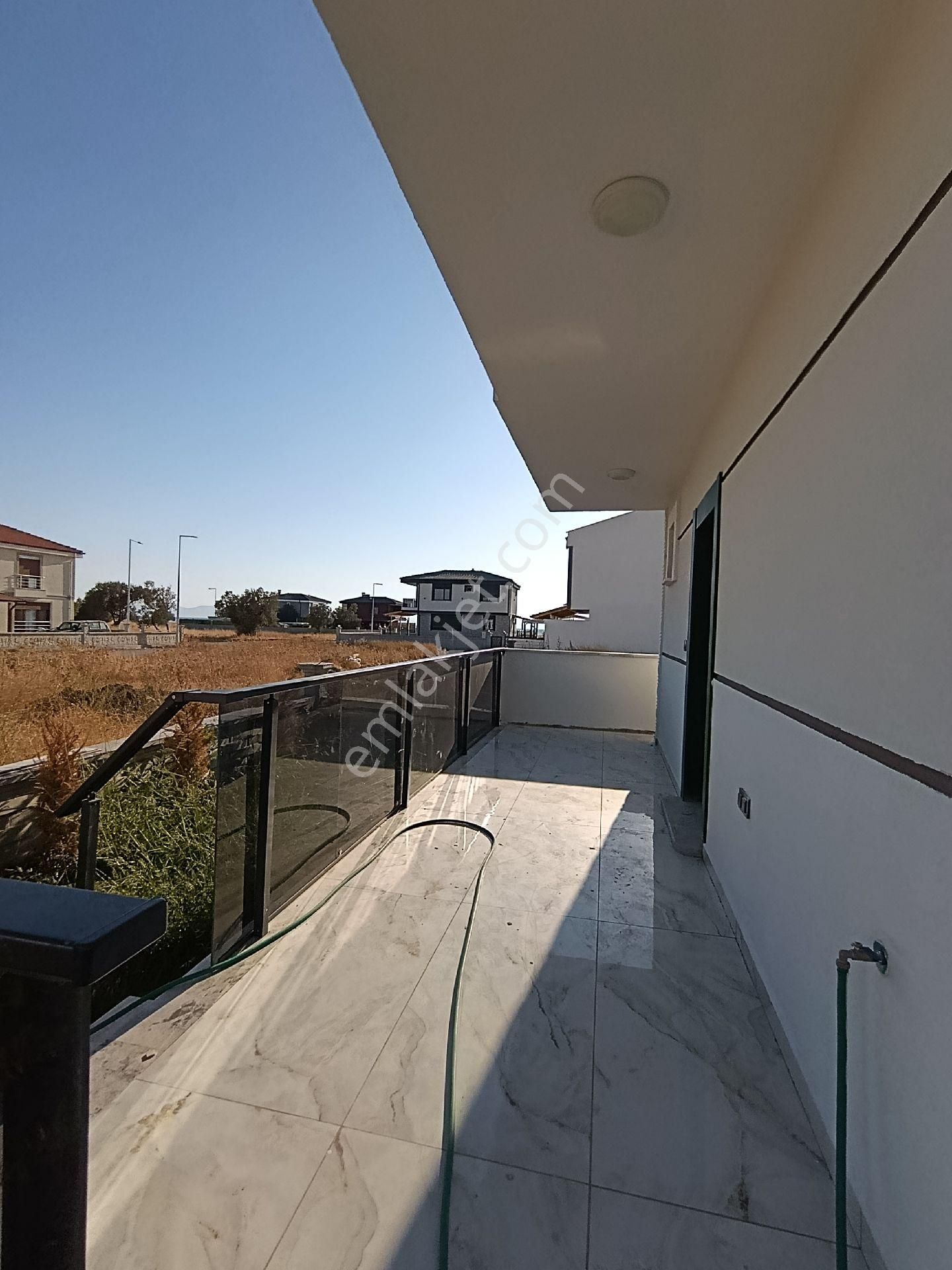 Taş Emlak'tan Kısmi Deniz Manzaralı 3+1 Sıfır Villa - Görsel 5