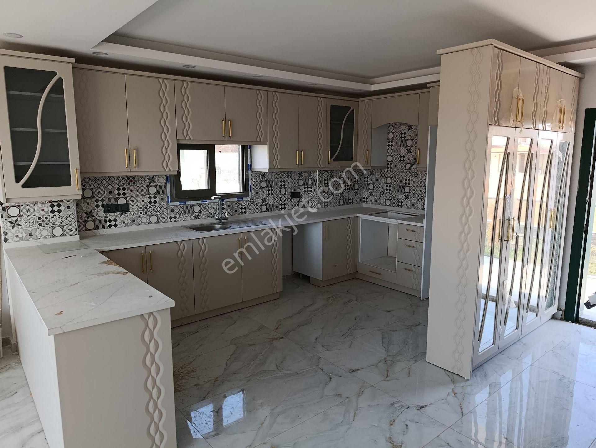 Taş Emlak'tan Kısmi Deniz Manzaralı 3+1 Sıfır Villa - Görsel 9