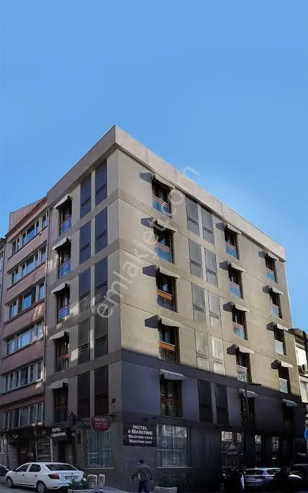 Şişli Köşe Konumda Ruhsatlı 40 Yıllık Faal 15 Odalı 7 Katlı Otel - Görsel 2