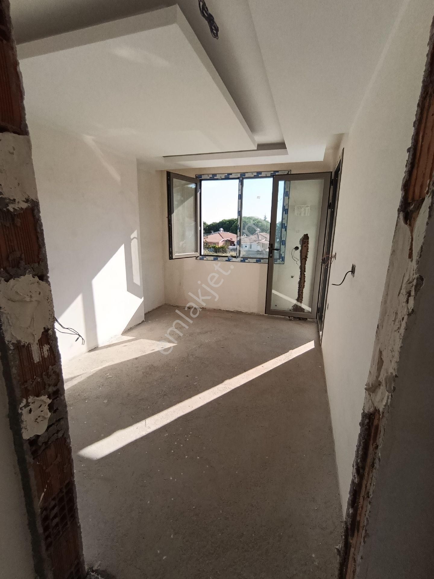 Taş Emlak'an Havuzlu Sitede 3+1 Sıfır Villa - Görsel 9