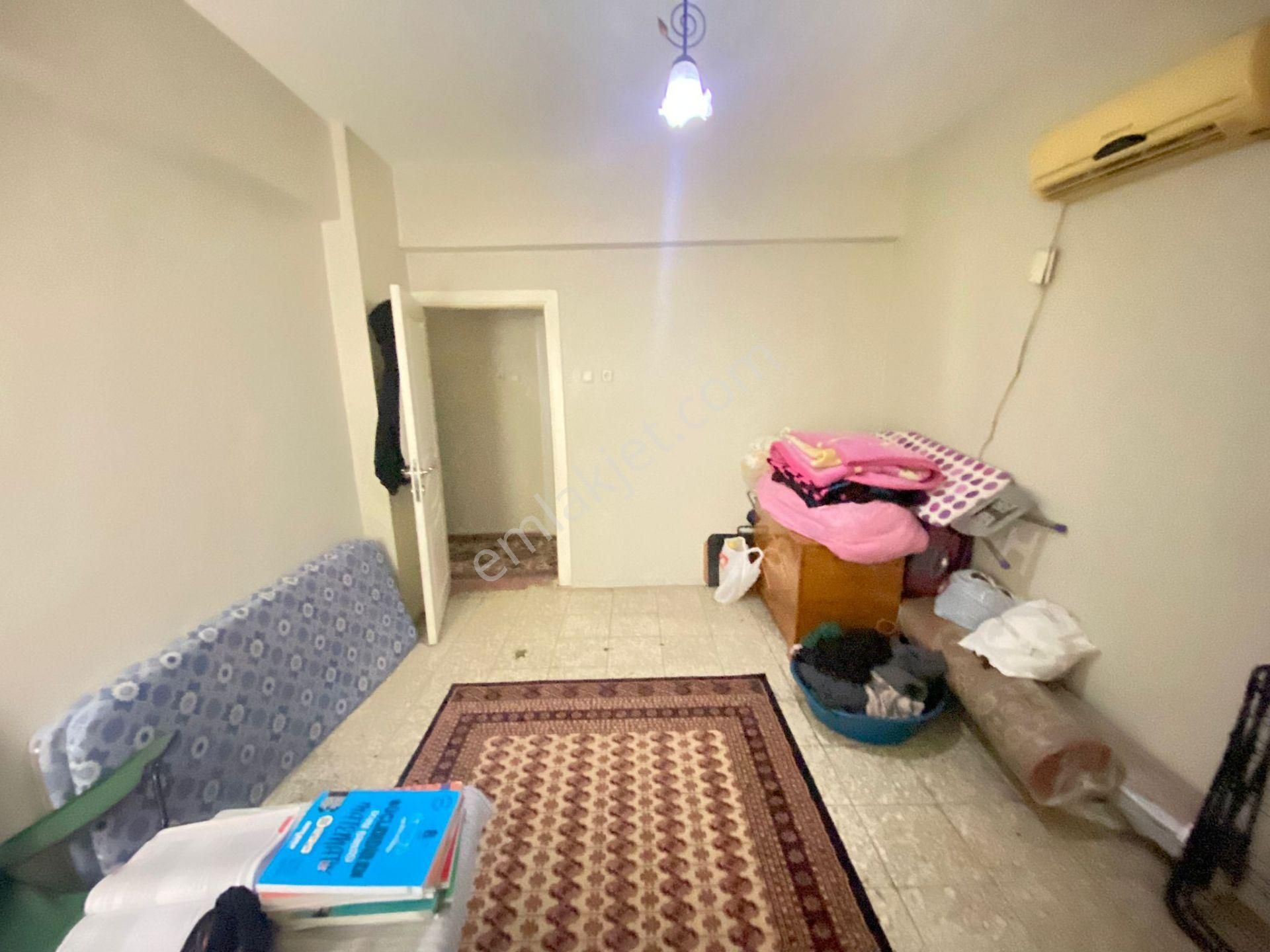 Prestij'den Mithatpaşa'da Geniş Oturumlu Temiz 3+1 Daire - Görsel 11