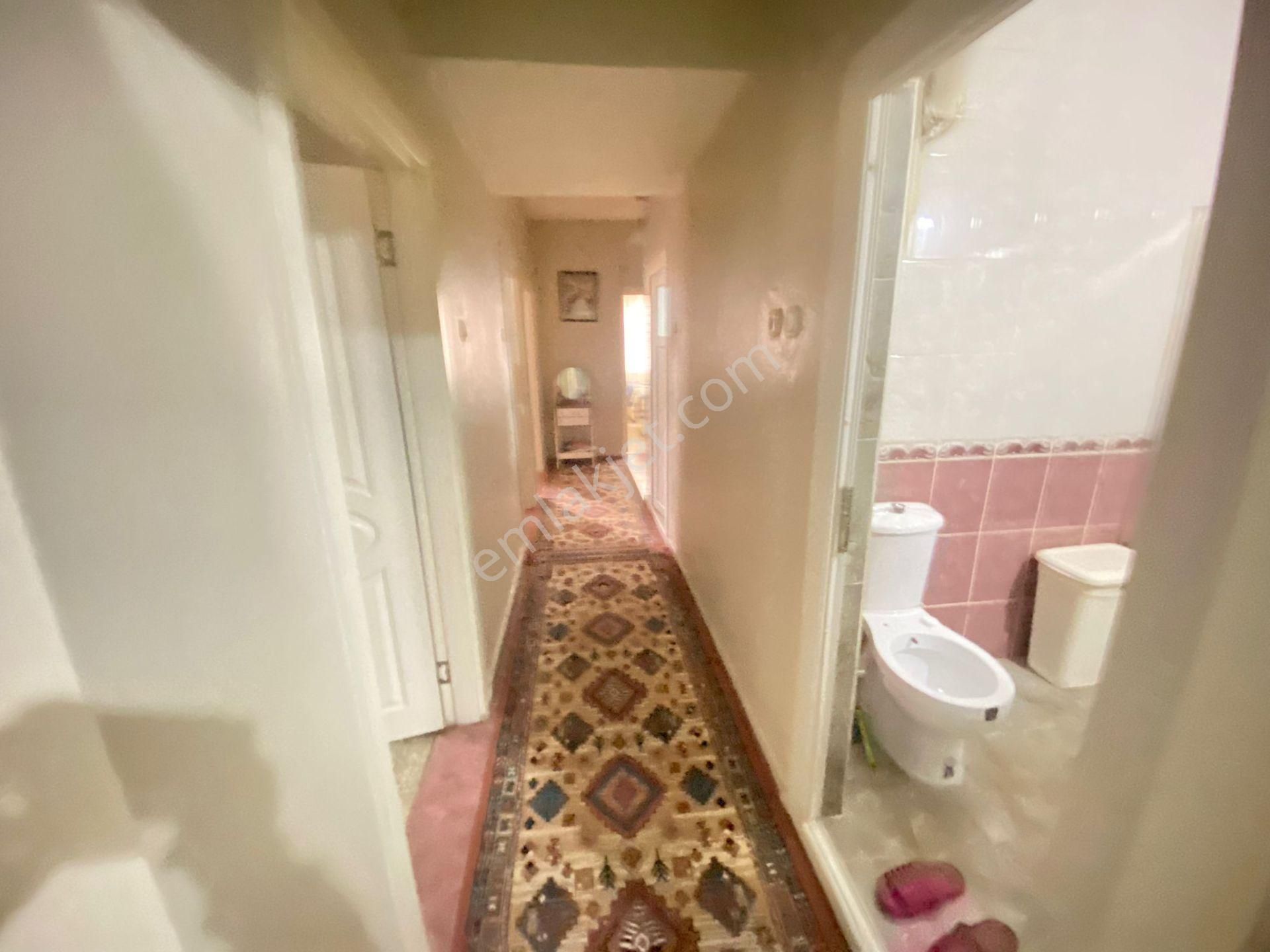 Prestij'den Mithatpaşa'da Geniş Oturumlu Temiz 3+1 Daire - Görsel 28