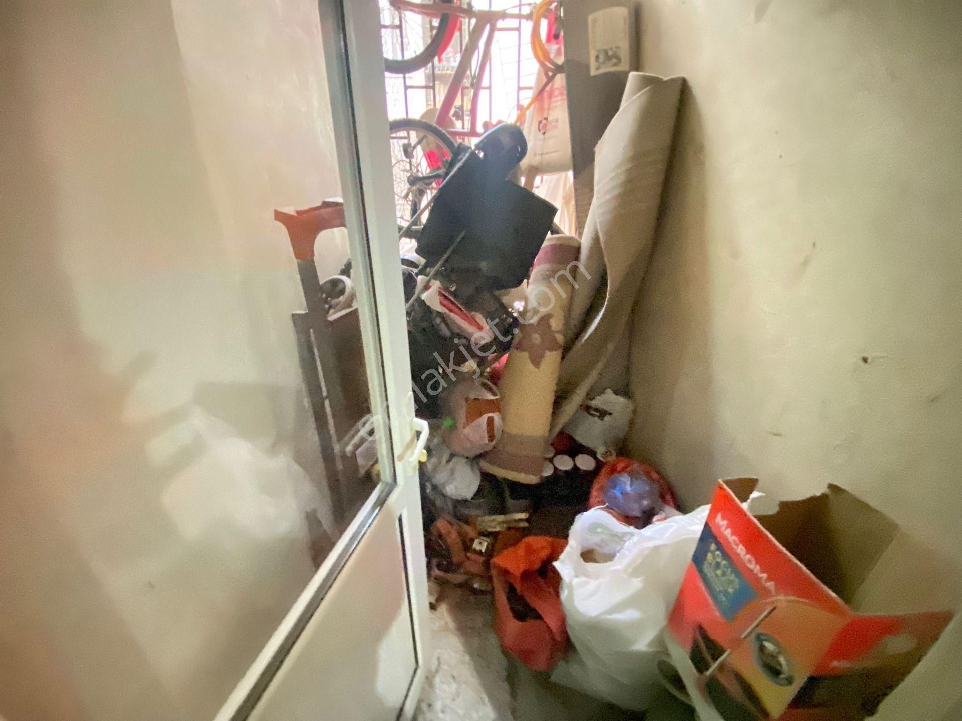 Prestij'den Mithatpaşa'da Geniş Oturumlu Temiz 3+1 Daire - Görsel 26
