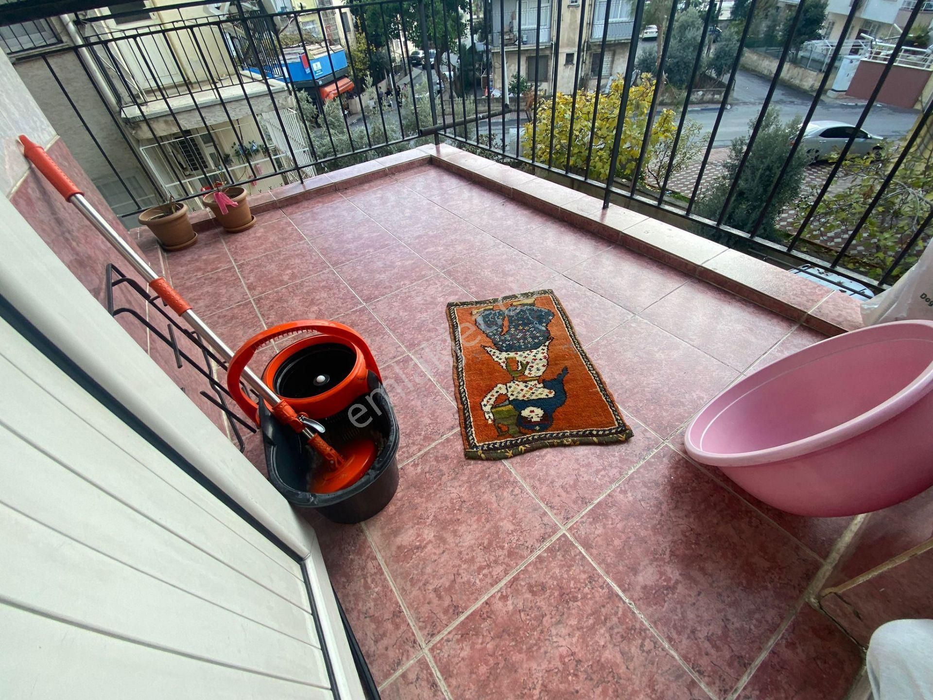 Prestij'den Mithatpaşa'da Geniş Oturumlu Temiz 3+1 Daire - Görsel 31