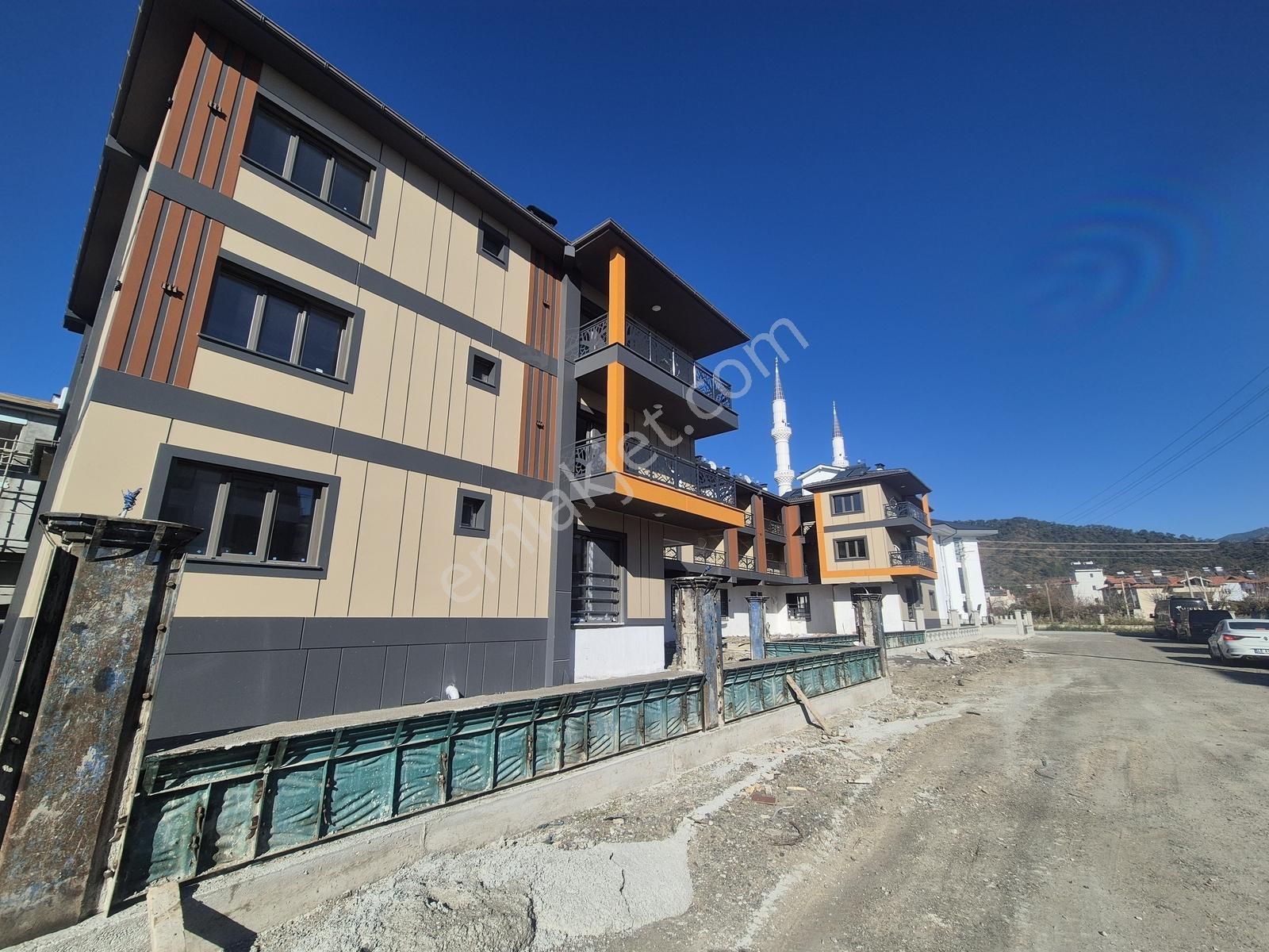 Ortaca Bahçeli Evler'de Havuzlu Sitede Ultra Lüks 1+1 Daire - Görsel 19