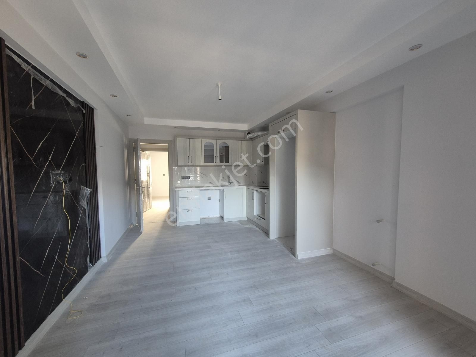 Ortaca Bahçeli Evler'de Havuzlu Sitede Ultra Lüks 1+1 Daire - Görsel 14