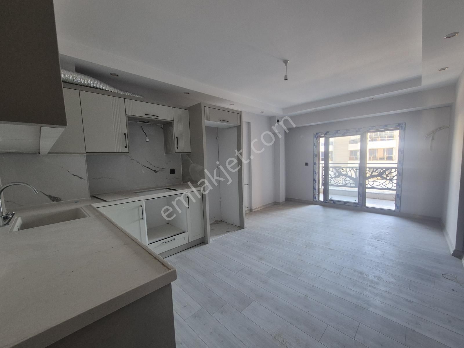 Ortaca Bahçeli Evler'de Havuzlu Sitede Ultra Lüks 1+1 Daire - Görsel 35