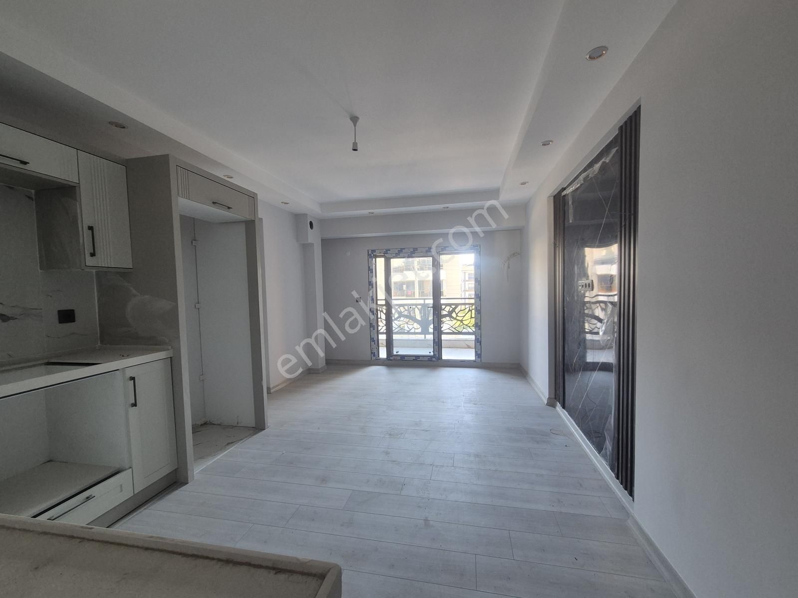 Ortaca Bahçeli Evler'de Havuzlu Sitede Ultra Lüks 1+1 Daire - Görsel 29