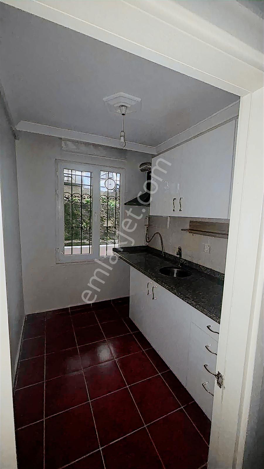 Reha Medin Den Soyak Yenişehir Yanı Kiralık Balkonlu Giriş Kat - Görsel 3