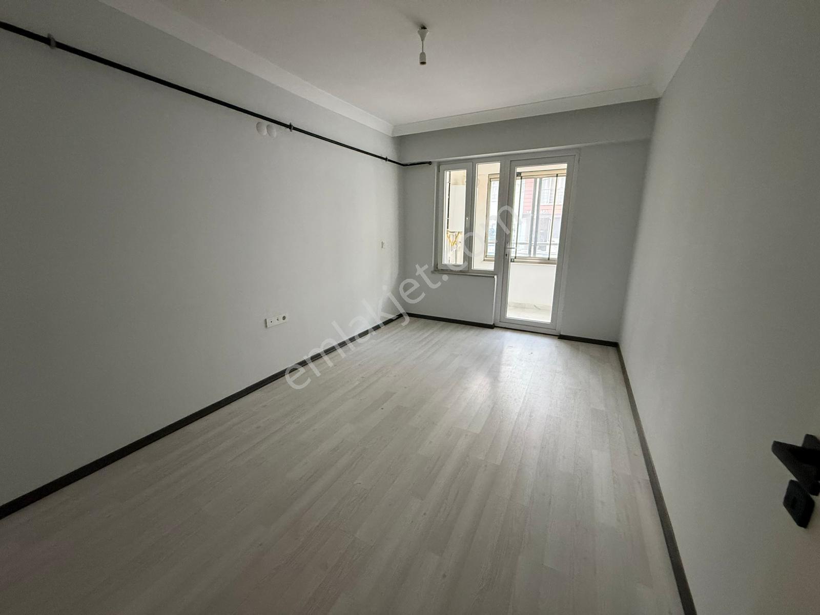 Stm Emlaktan 600 Evler Mh Kiralık 1+1 Daire - Görsel 6
