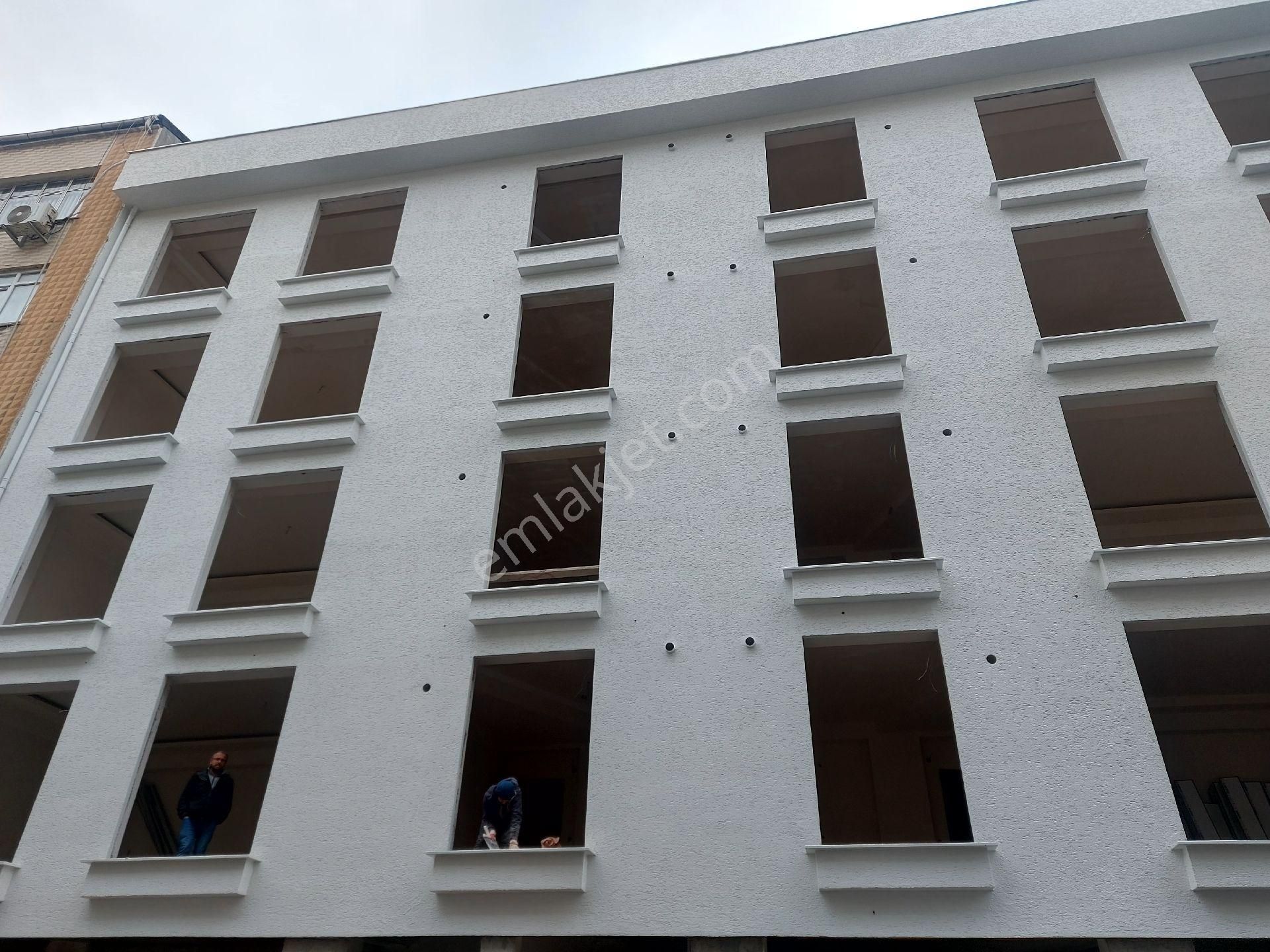 Kağıthane Çağlayan Adliye Metro Karşısı Satılık Sıfır 2+1 Daire