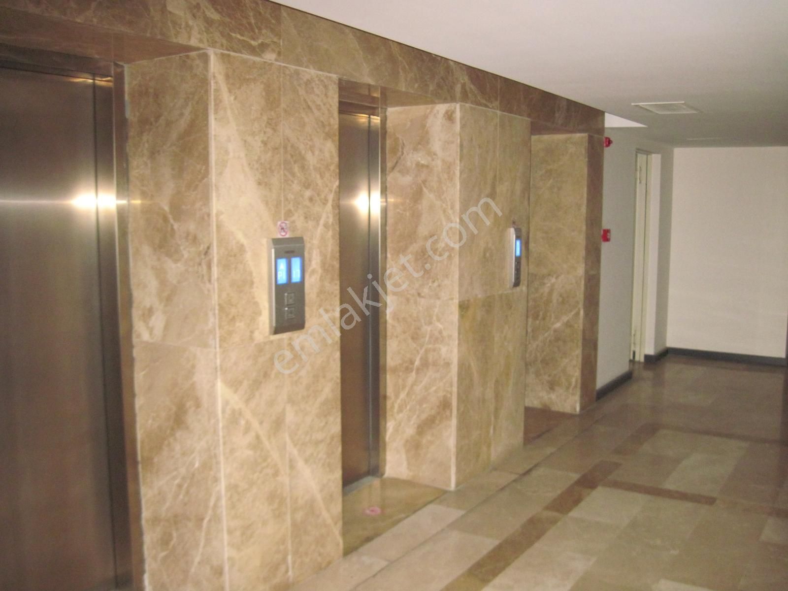 Halkalı Belediye Karşısı Cadde24 Rezidans Kiralık 1+0 Ofis - Görsel 9