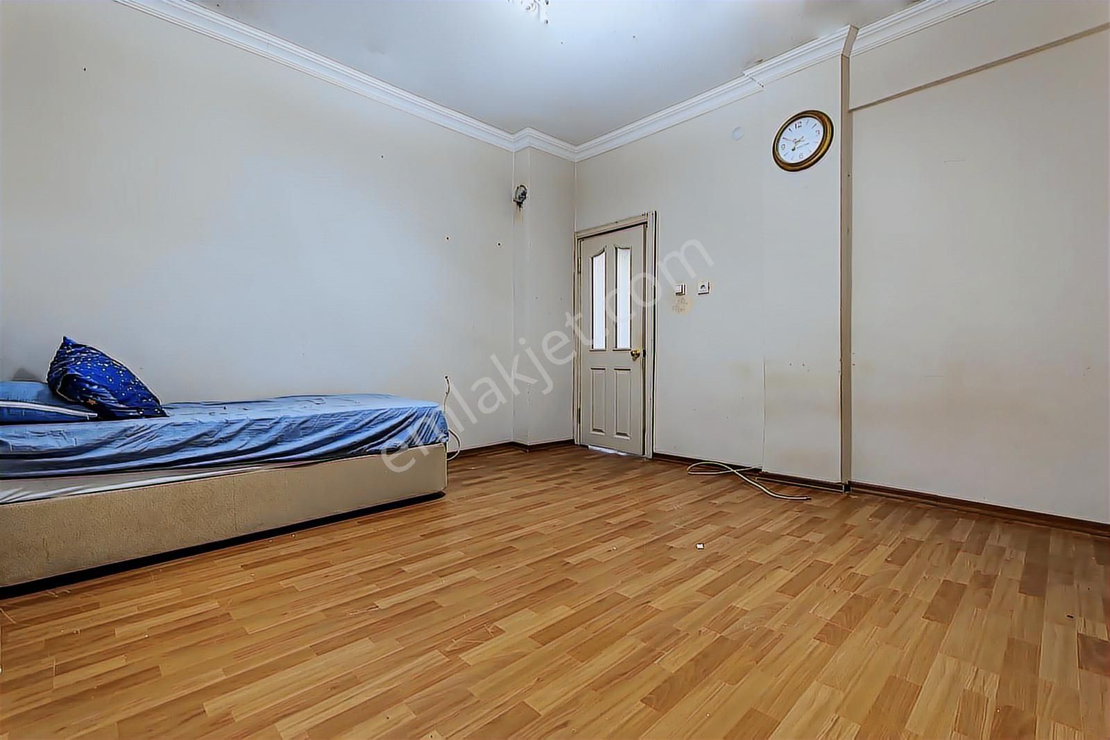 Varlık Mahallesinde 2+1 Kısmen Eşyalı Daire - Görsel 7