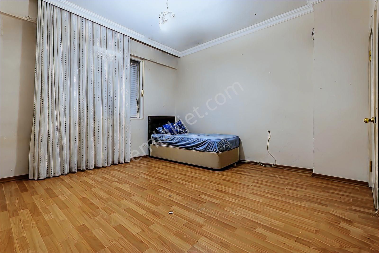 Varlık Mahallesinde 2+1 Kısmen Eşyalı Daire - Görsel 6