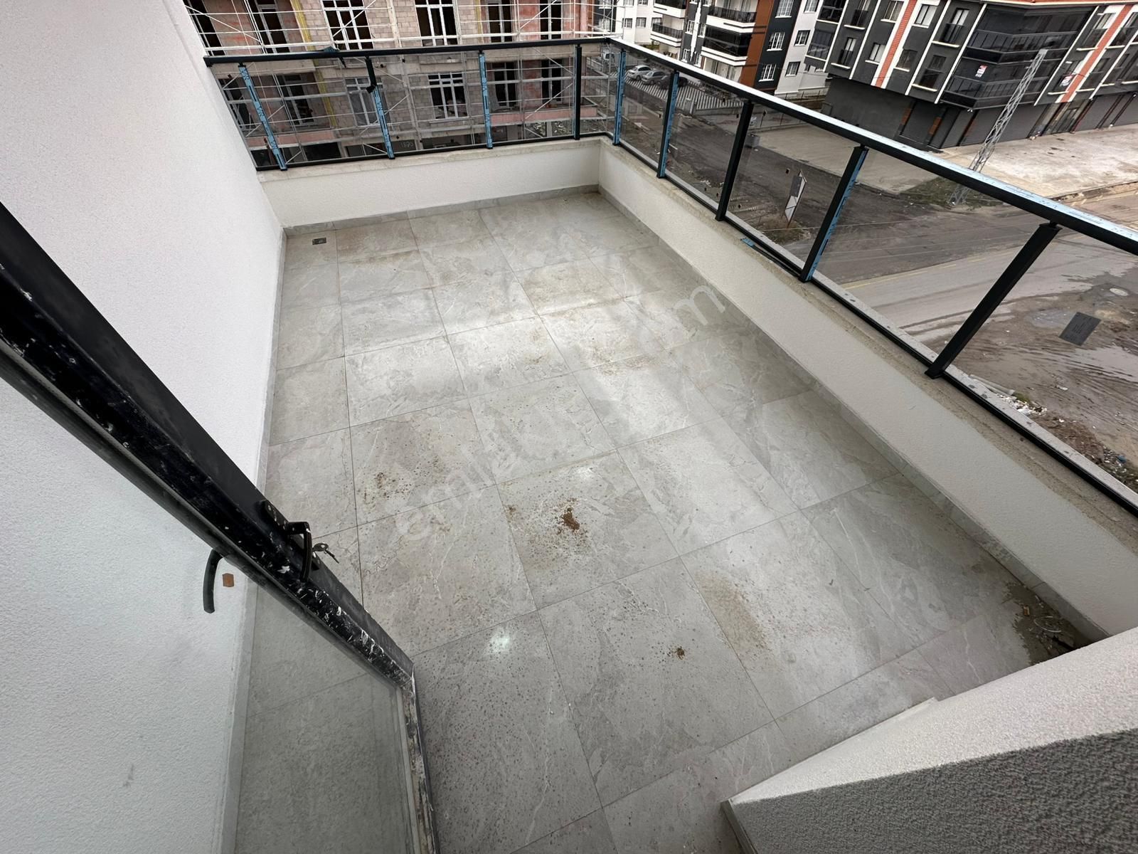 Hayal'den Malazgirt Mah'de 3+1 E.banyolu G. Odalı Katta Asansörlü Sıfır Daire - Görsel 31