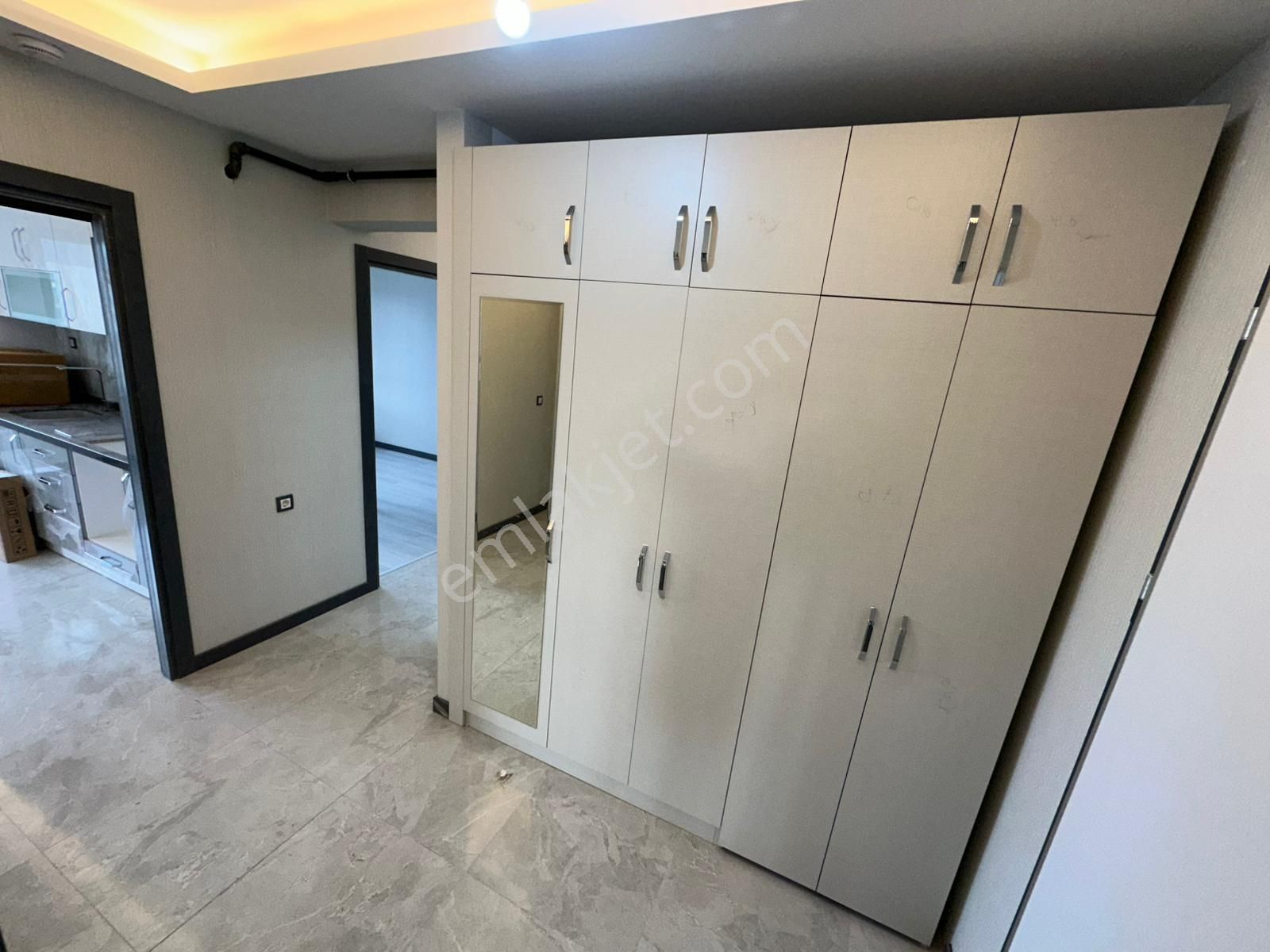 Hayal'den Malazgirt Mah'de 3+1 E.banyolu G. Odalı Katta Asansörlü Sıfır Daire - Görsel 22