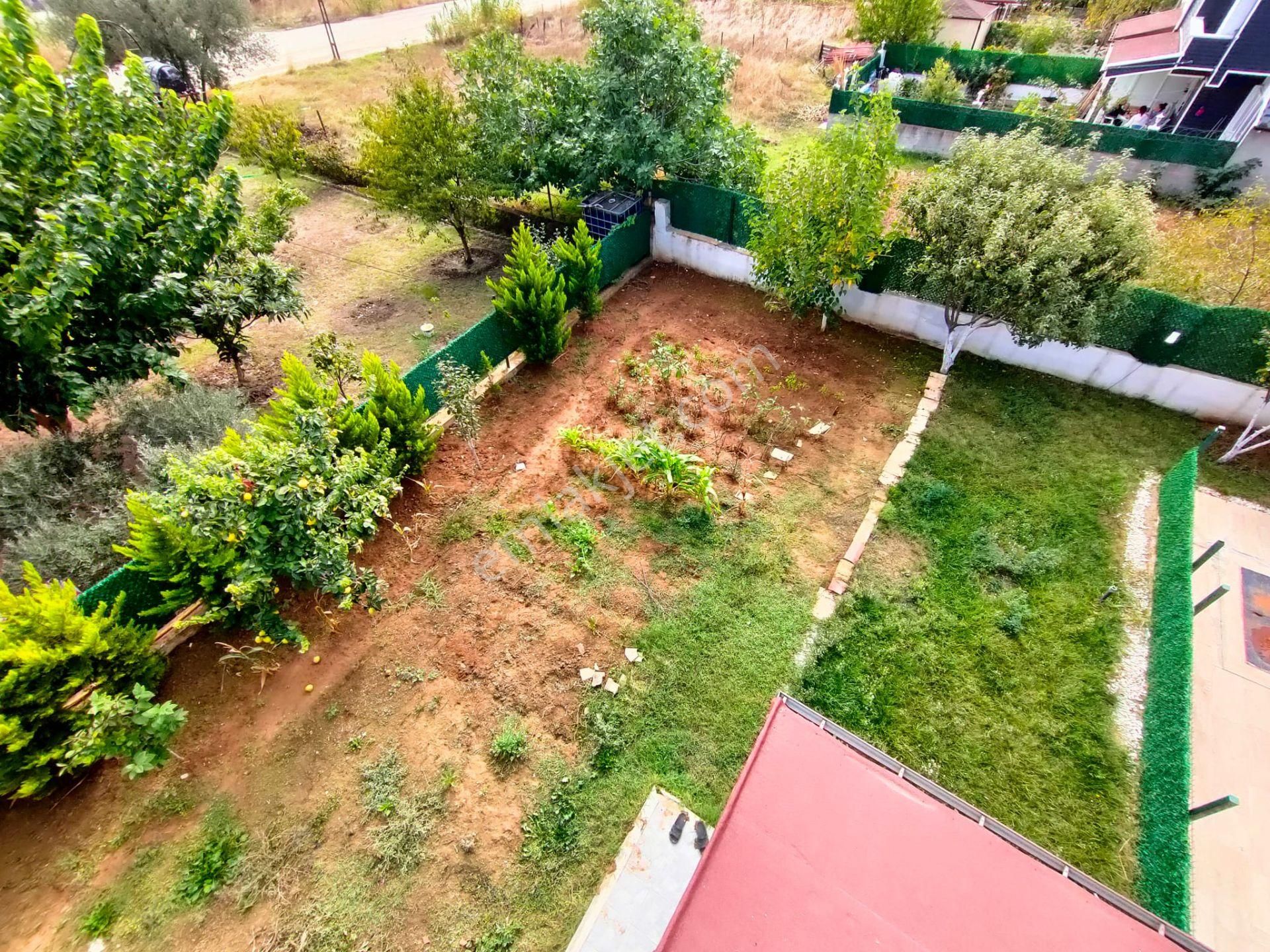 Tekirdağ Yeniçiftlik De Havuzlu 700 M2 Arsalı Muhteşem Mülk - Görsel 31