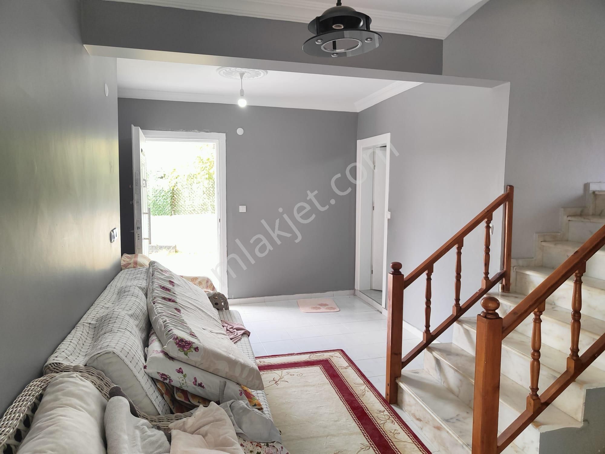 Tekirdağ Yeniçiftlik De Havuzlu 700 M2 Arsalı Muhteşem Mülk - Görsel 14