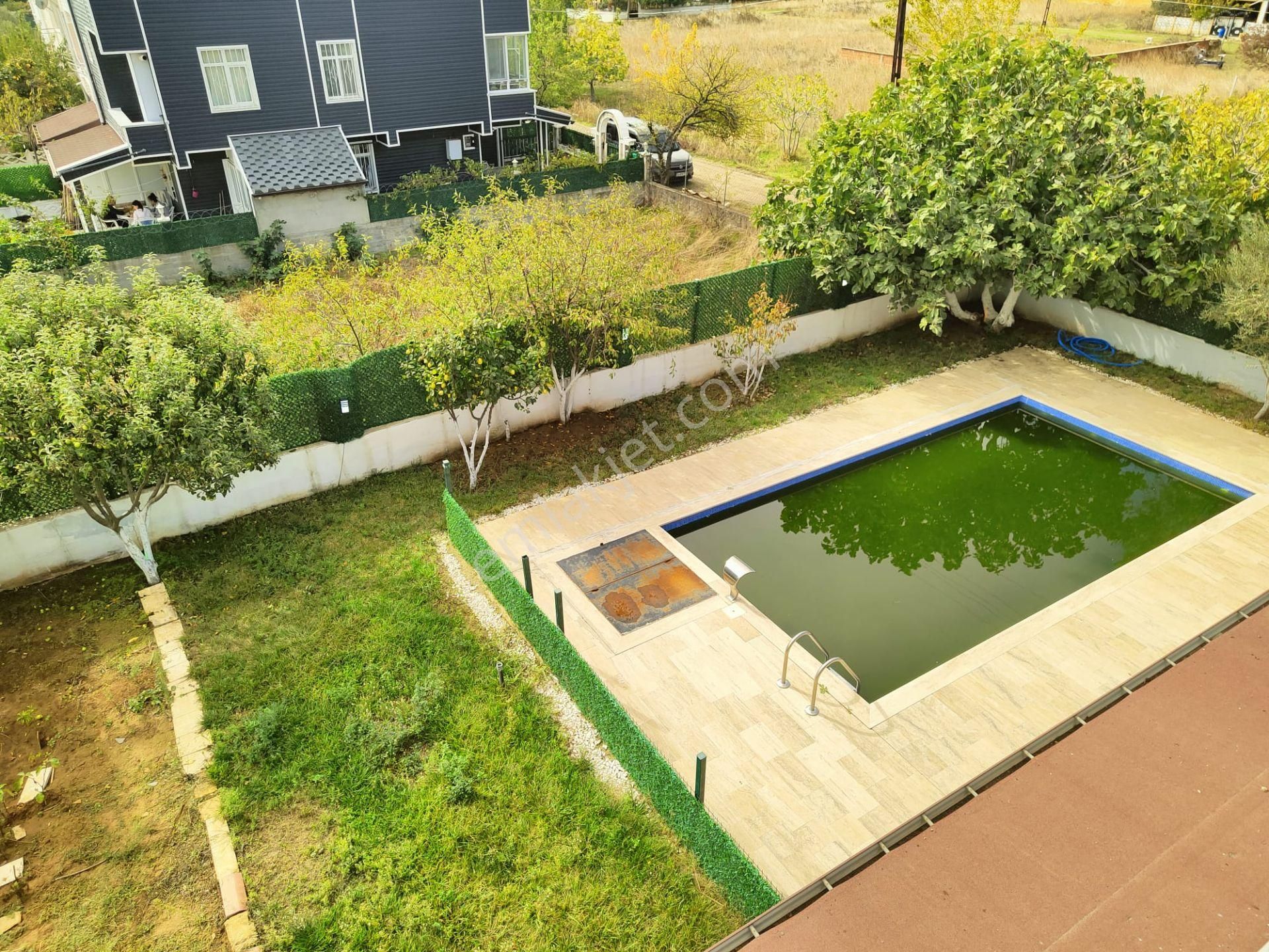 Tekirdağ Yeniçiftlik De Havuzlu 700 M2 Arsalı Muhteşem Mülk - Görsel 29