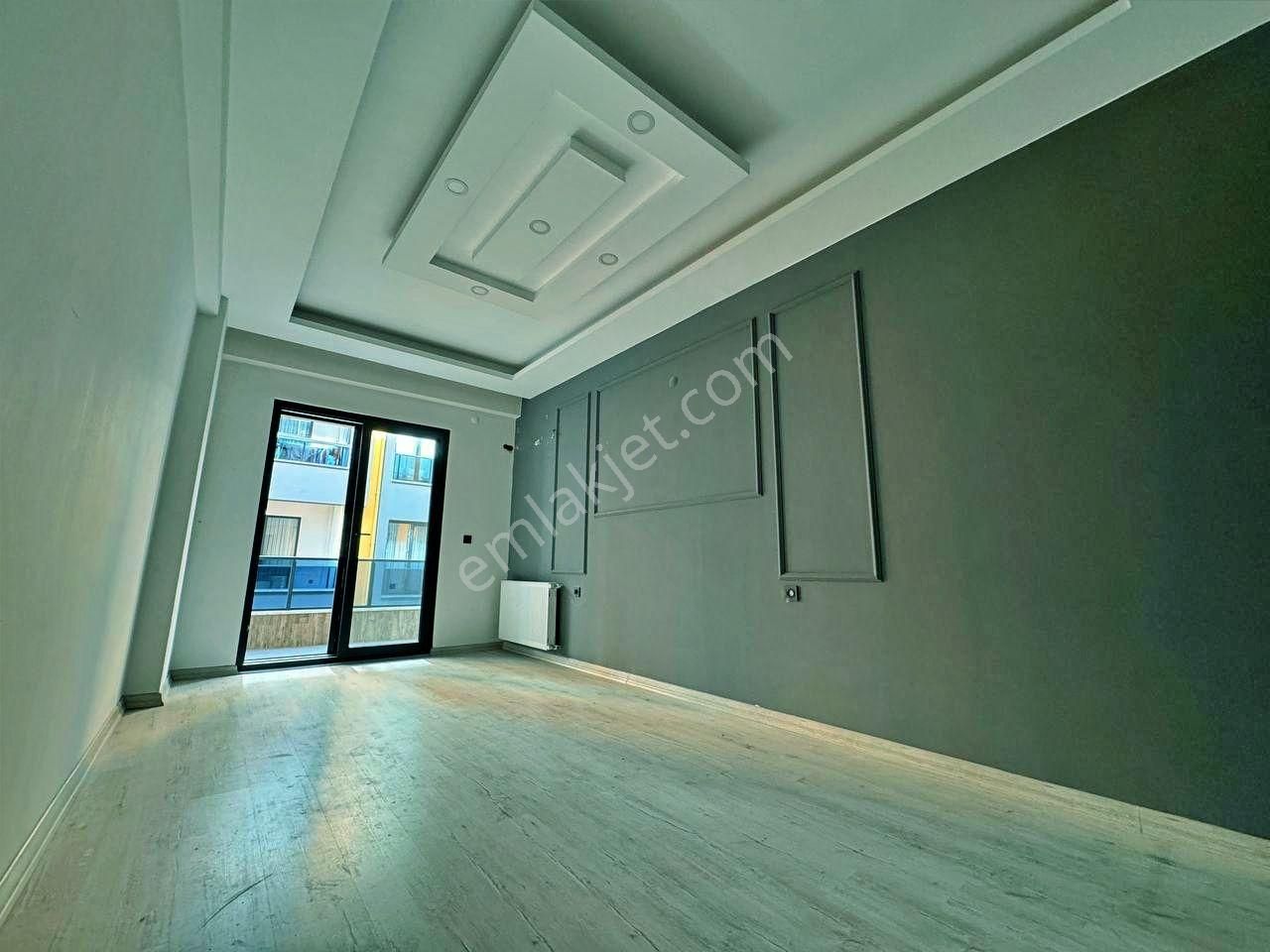 Uytundan Kadıköyde Site İçersinde Doğalgazlı Geniş Lüx 3+1 Daire - Görsel 3