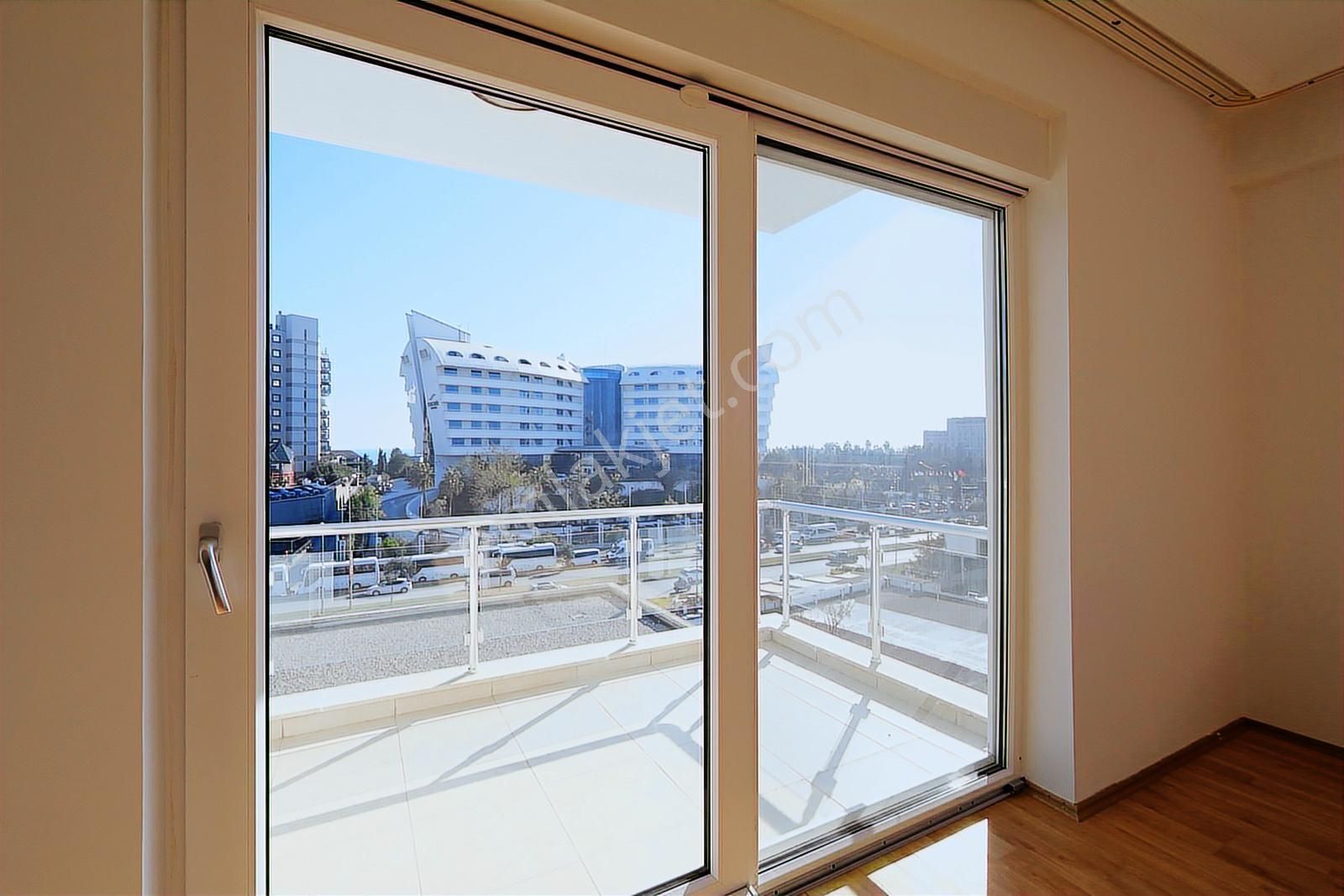 Çağrı Emlak'tan Kundu, Lara Turizm Yolunda Sitede 2+1 Daire. - Görsel 28