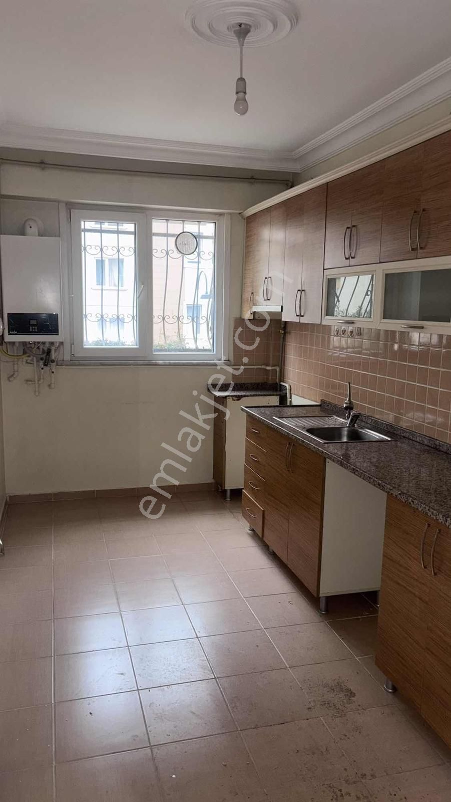 Reha Medin Den Finans Merkezine Komşu Çamlık Evlerin De 2+1