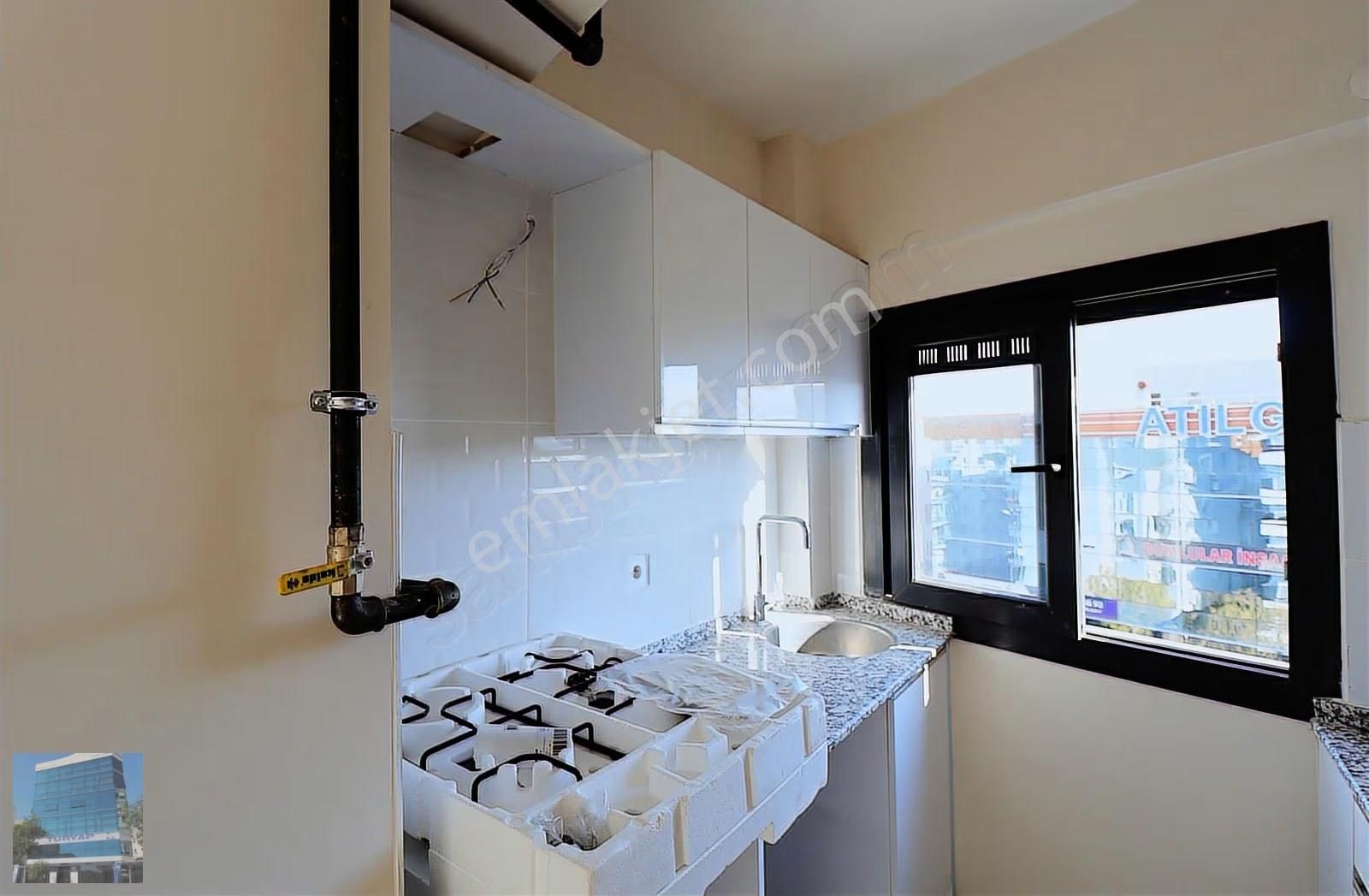 Karşıyaka Girne Bulvarında Satılık 1+1 Daire - Görsel 33