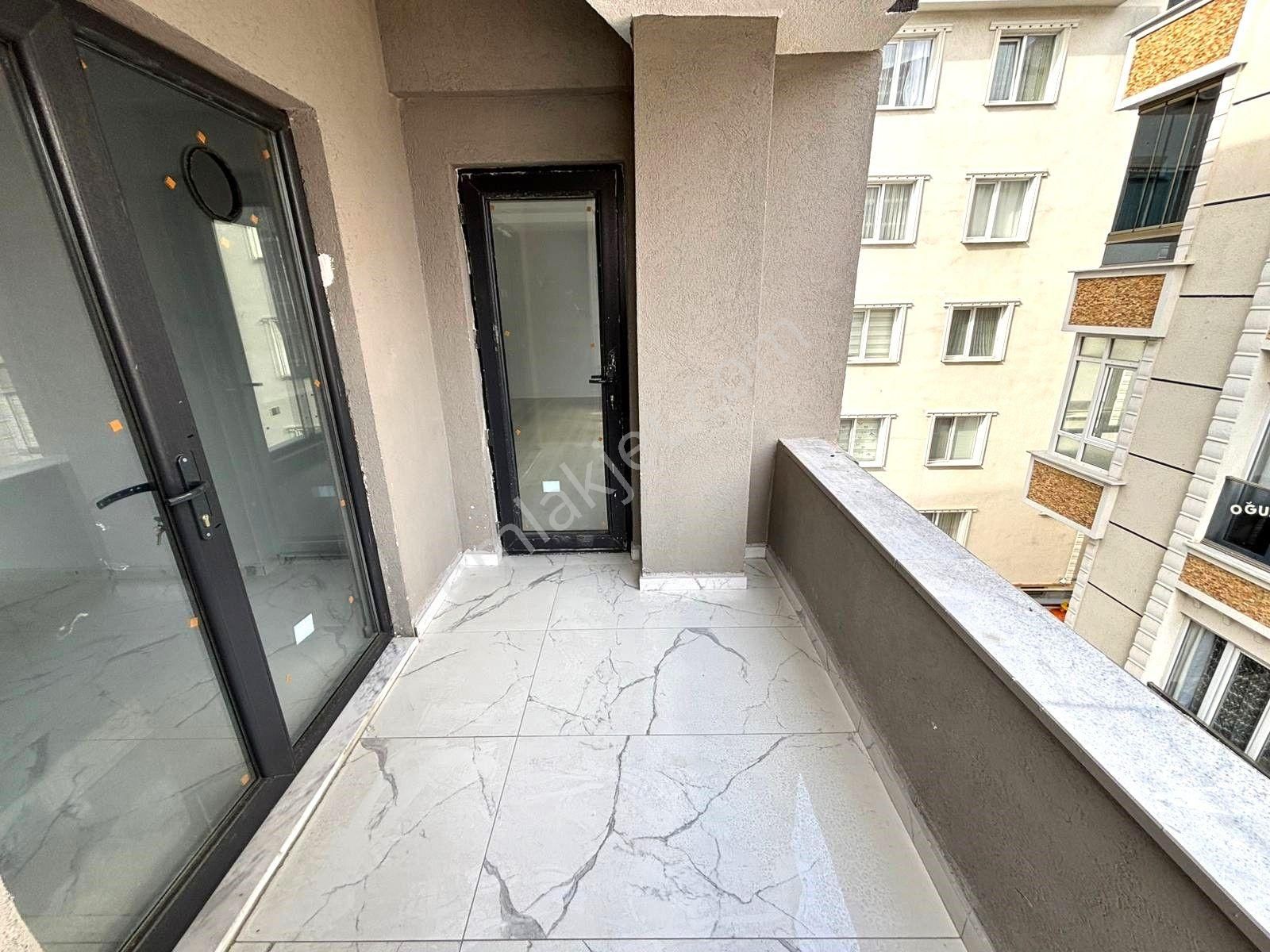 **eryıldız İnşaat'tan**gaziosmanpaşa Merkezde İskanlı Katmülkiyetli Ultra Lüks 2+1 - Görsel 18