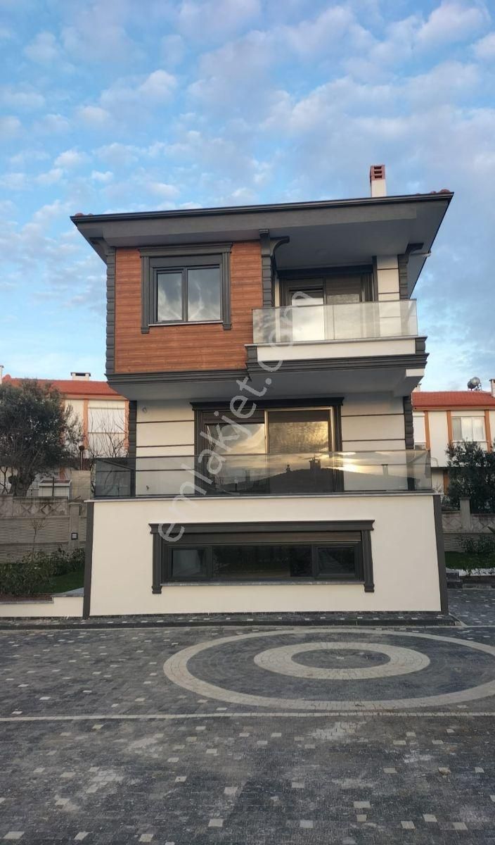 Taş Emlak'tan Sarımsaklıda 4+2 Müstakil Sıfır Villa - Görsel 3