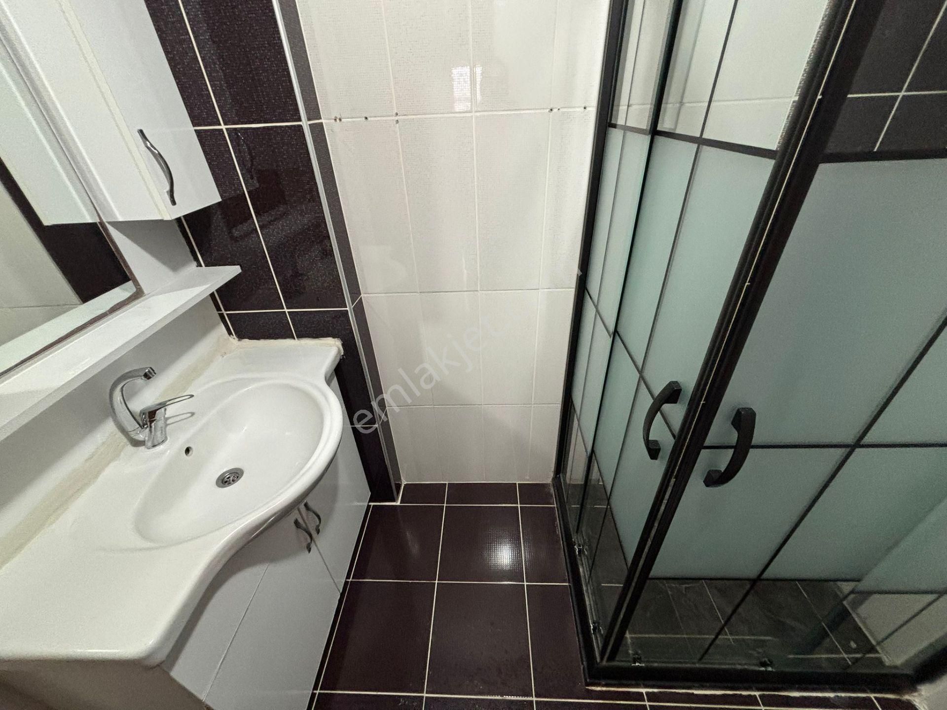 **eryıldız İnşaat**kendi Mülkümüz**cadde Üstünde İskanlı Lüx 2+1 3.kat Ön Cepe - Görsel 25