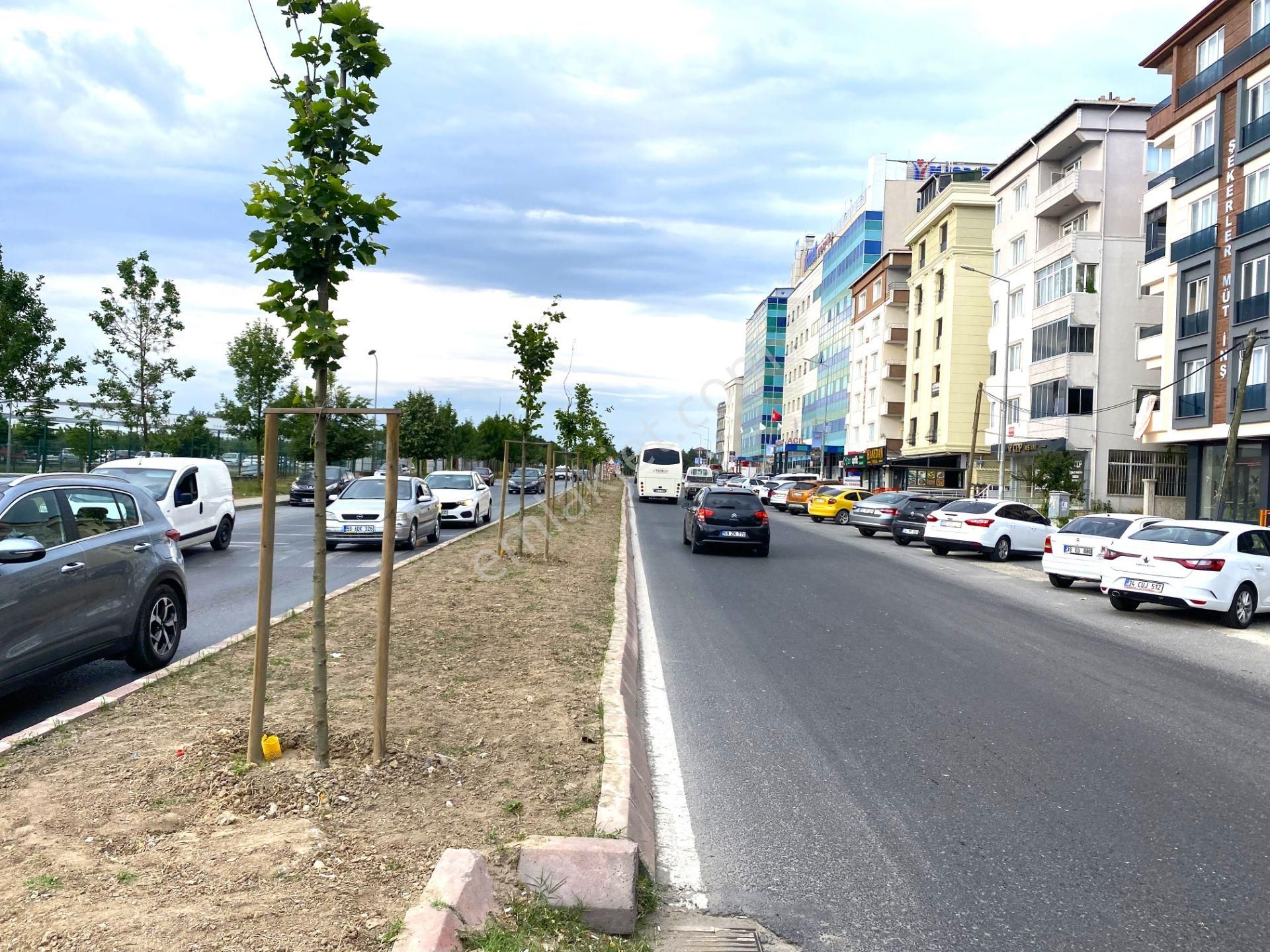 **eryıldız İnşaat**kendi Mülkümüz**cadde Üstünde İskanlı Lüx 2+1 3.kat Ön Cepe - Görsel 31