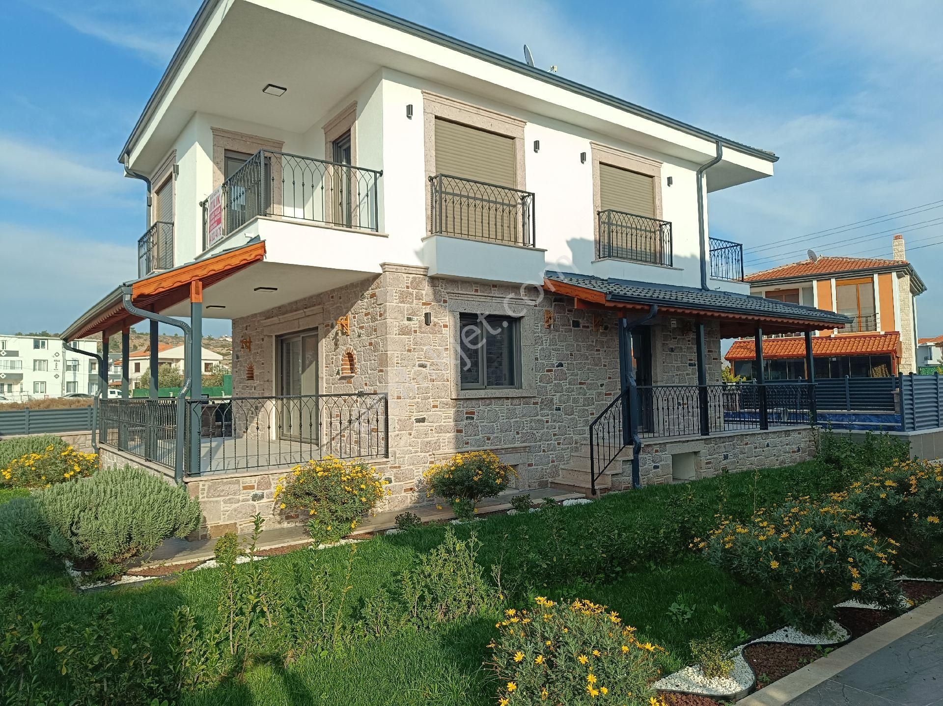 Taş Emlak'tan Havuzlu, Saunalı, Akıllı Ev Sistemli Sıfır Villa - Görsel 8