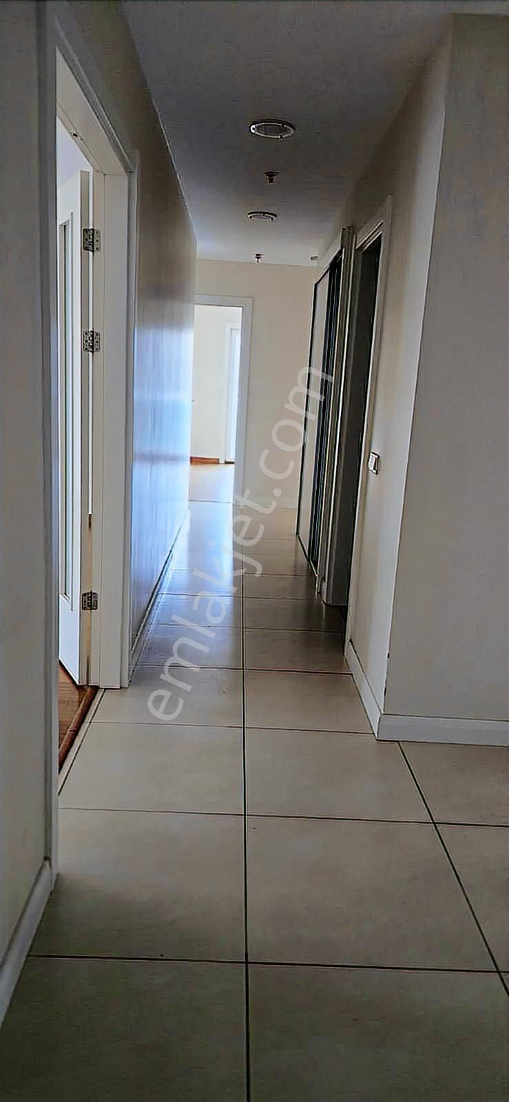 Ispartakule Avrupa Konutları 3 Satılık 3+1 Daire Boş - Görsel 18