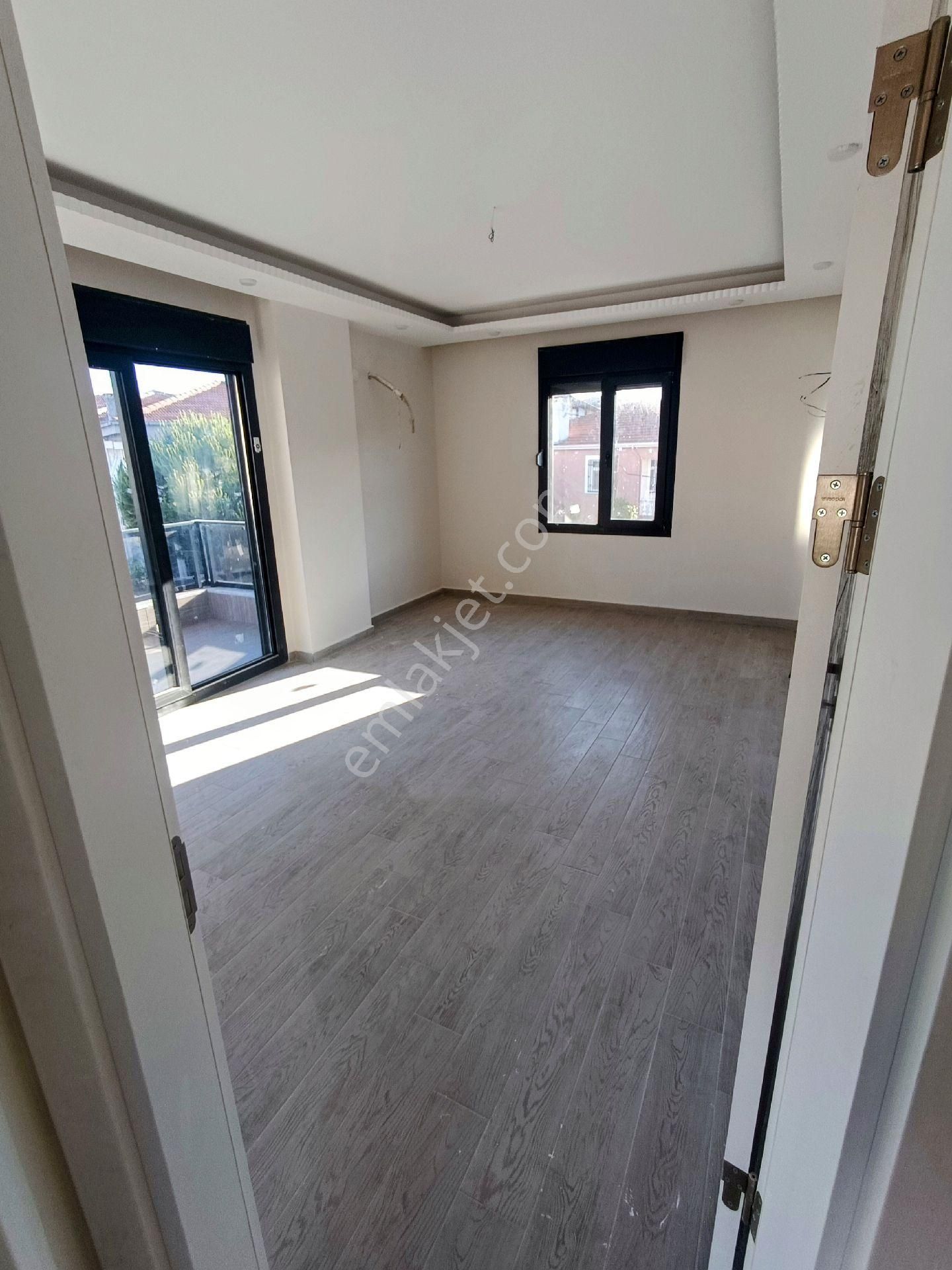 Taş Emlak'tan Sarımsaklıda Merkezi Konumda Sıfır Villa - Görsel 16