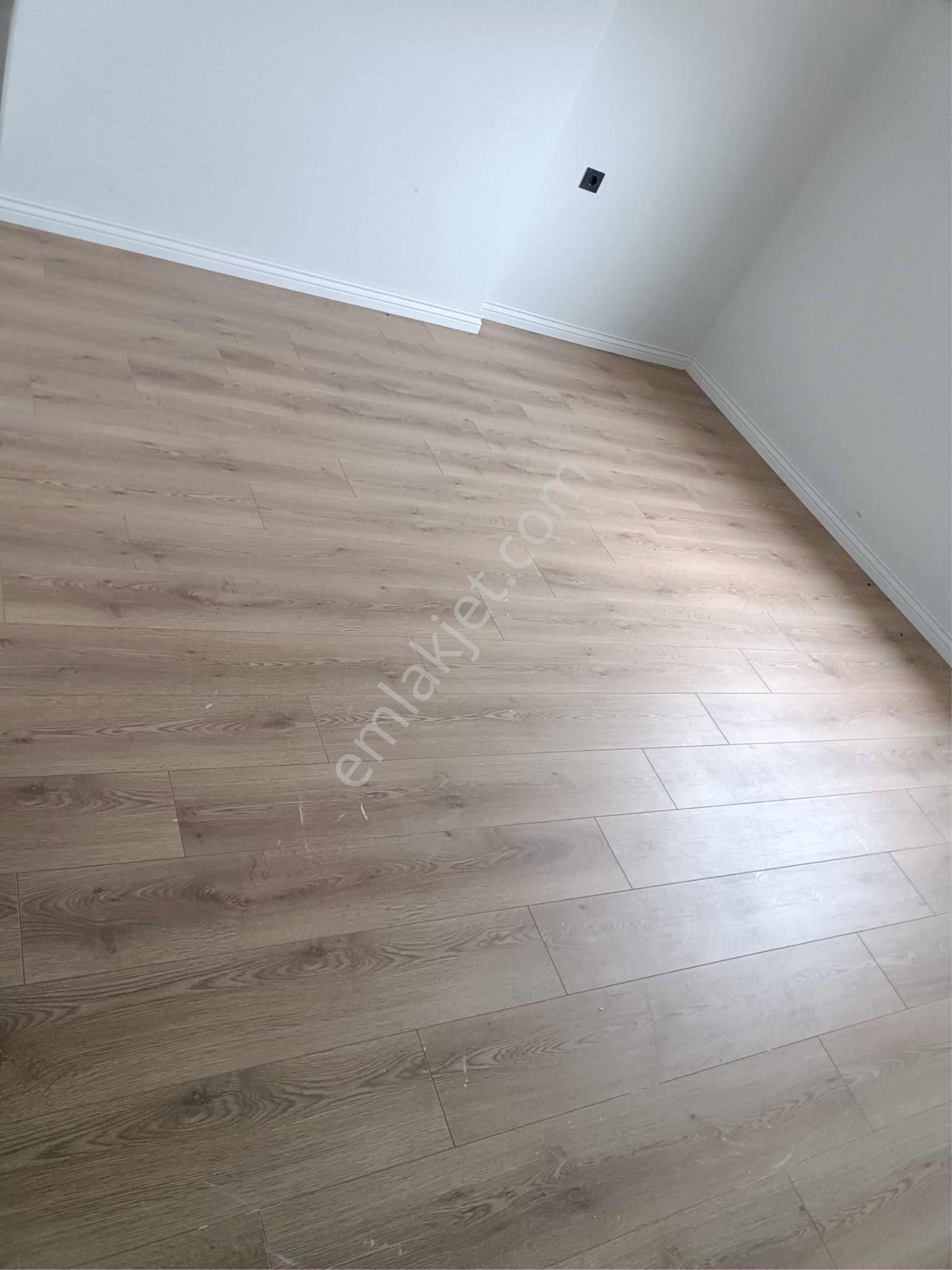 Vatan Caddesi Üzerinde Kiralık Dubleks Daire - Görsel 11