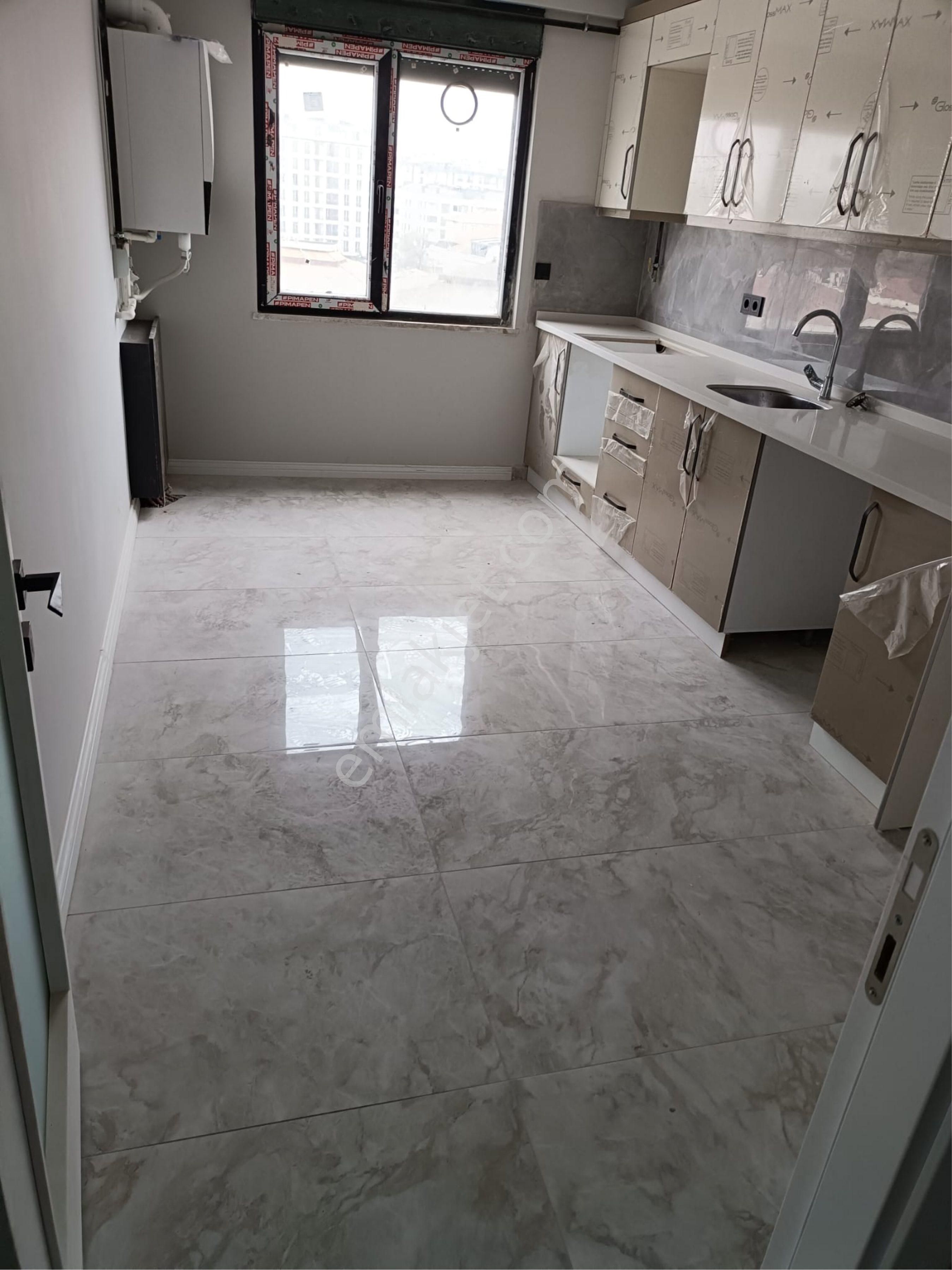 Vatan Caddesi Üzerinde Kiralık Dubleks Daire - Görsel 9