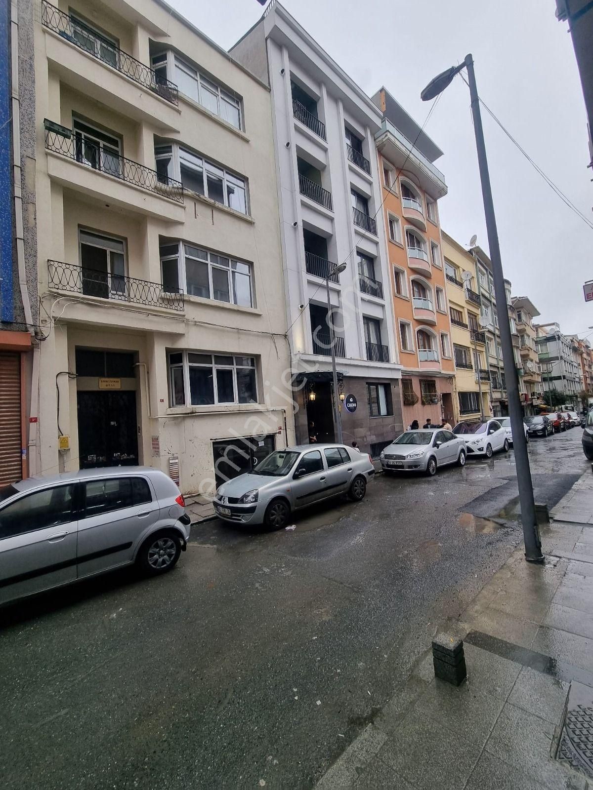 Şişli Hanımefendi Sokak Başında Satılık 5 Katlı Bina - Görsel 17