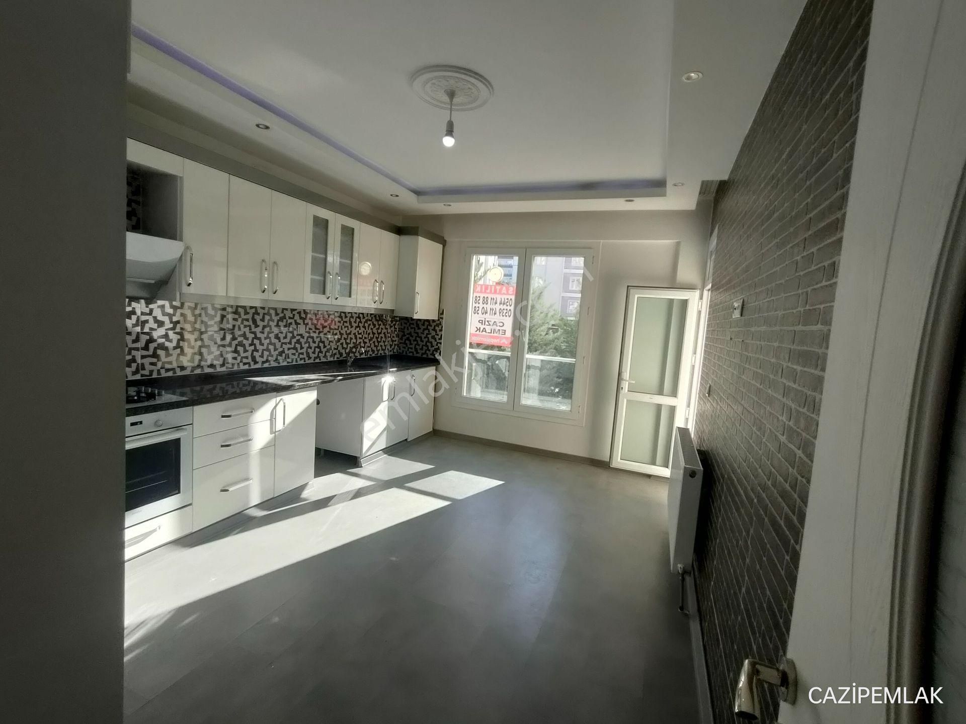 Cazip'ten Hast. Yolu Üzeri Döş Petrol Karşısı 4+1+kiler+ç.b - Görsel 9