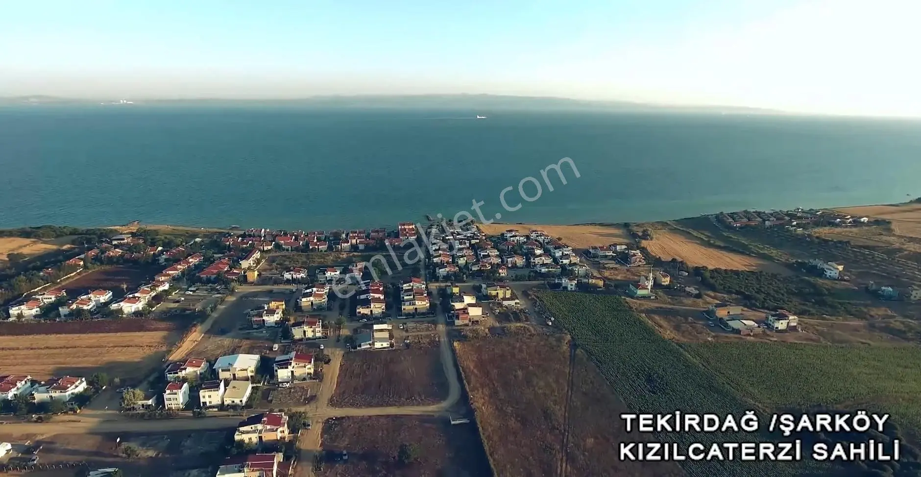 Bulut Yatırımdan 4215 M² Merkeze Yakın Resmi Yolu Olan Deniz Manzaralı Tarla - Görsel 2