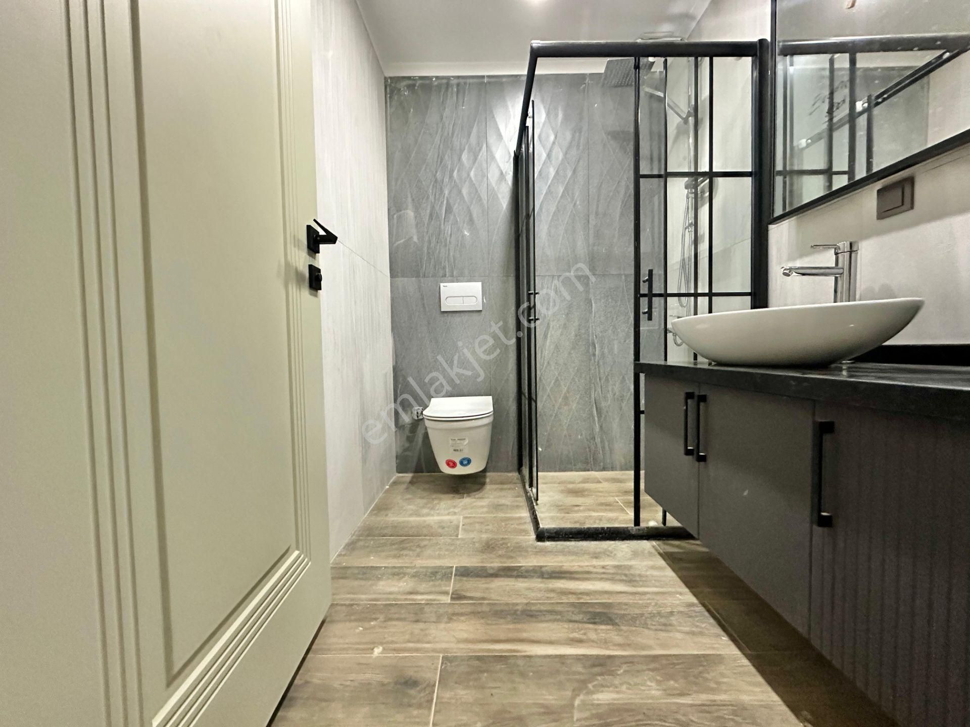 ✨akçay Ay Emlaktan✨narlı'da Yolun Altında Deniz Ve Dağ Çift Mutfak Manzaralı Teraslı 5+1 Lüks Villa - Görsel 25