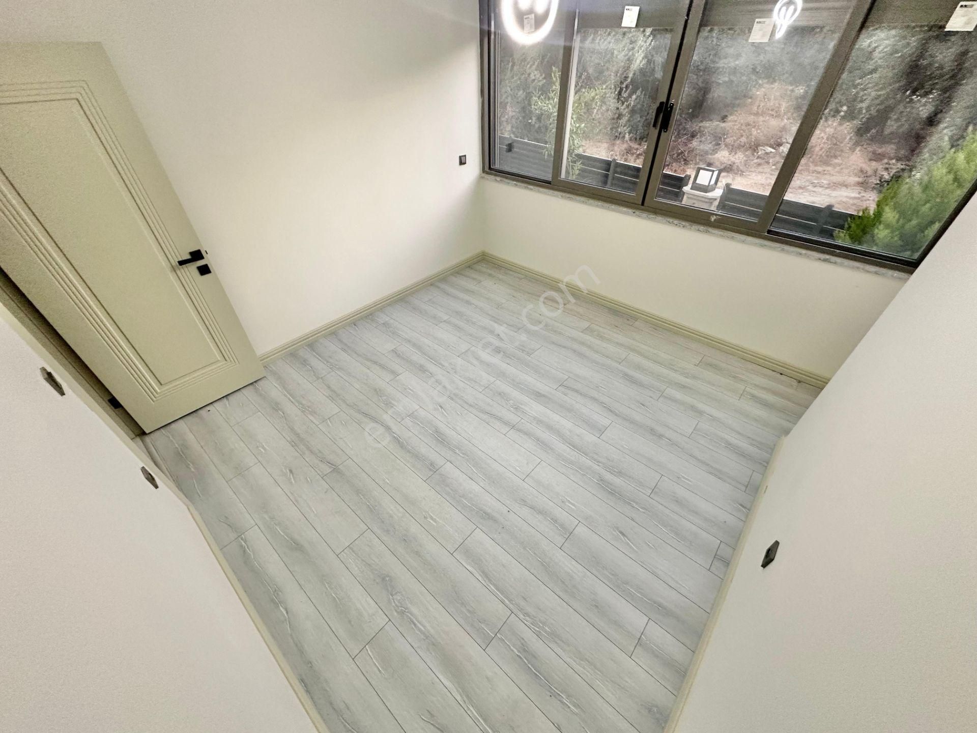 ✨akçay Ay Emlaktan✨narlı'da Yolun Altında Deniz Ve Dağ Çift Mutfak Manzaralı Teraslı 5+1 Lüks Villa - Görsel 29