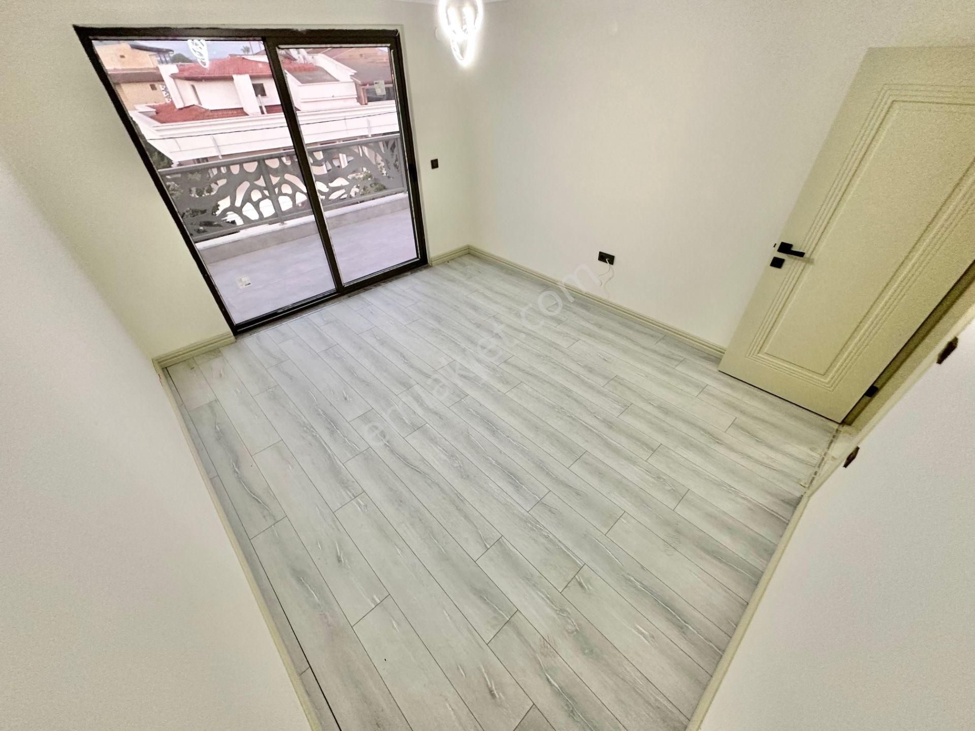 ✨akçay Ay Emlaktan✨narlı'da Yolun Altında Deniz Ve Dağ Çift Mutfak Manzaralı Teraslı 5+1 Lüks Villa - Görsel 11